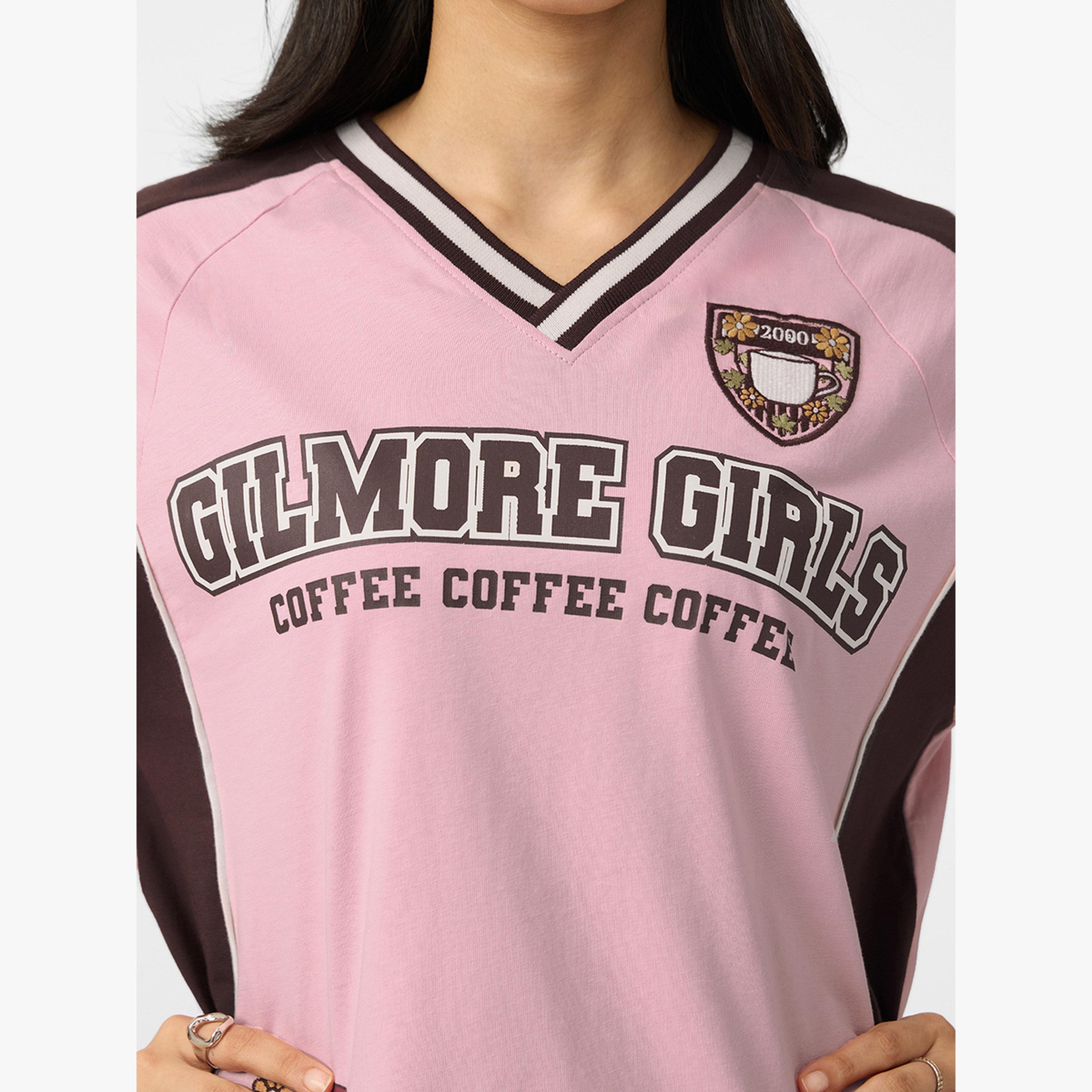 تيشيرت بطبعة جيلمور جيرلز وقصة واسعة-women-clothing-tshirts-image-6