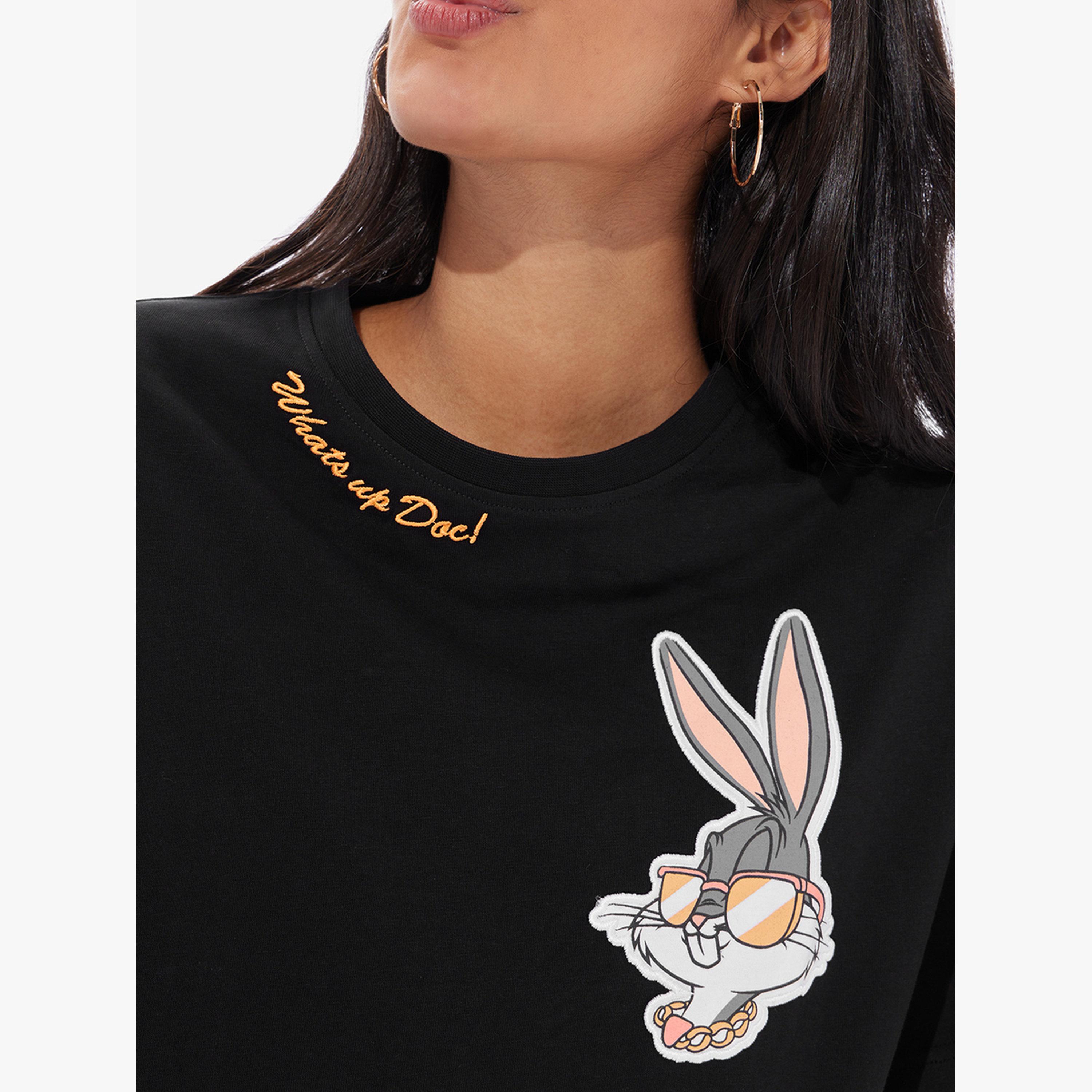 تيشيرت بطبعة باغز باني وقصة واسعة-women-clothing-tshirts-image-6