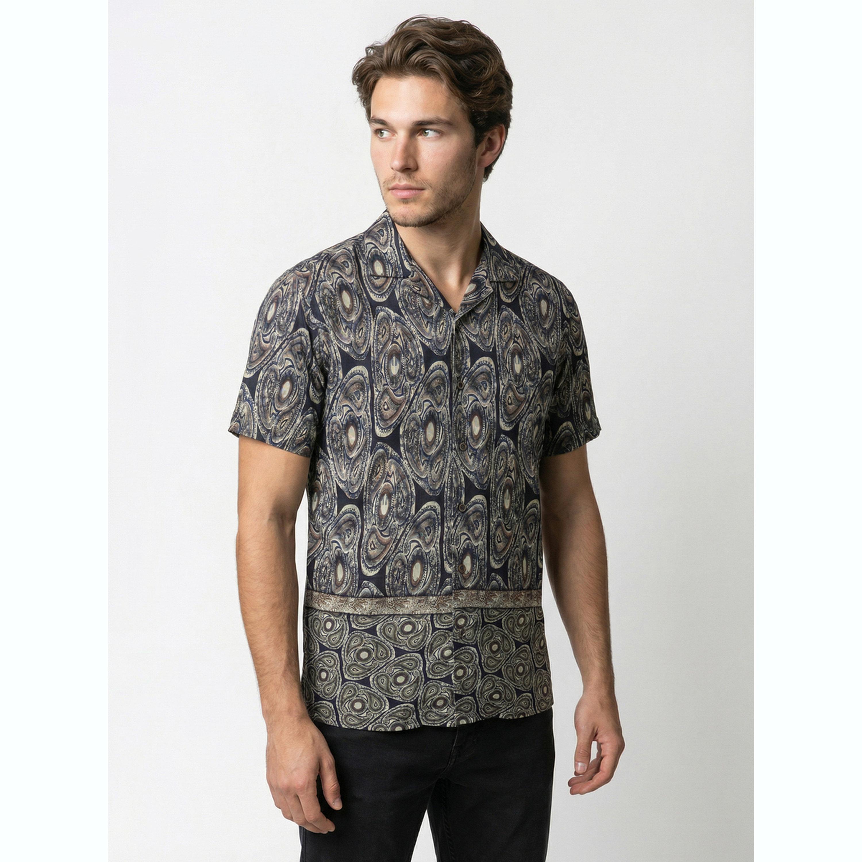 قميص بطبعة بيزلي بياقة كوبية-men-clothing-shirts-image-3