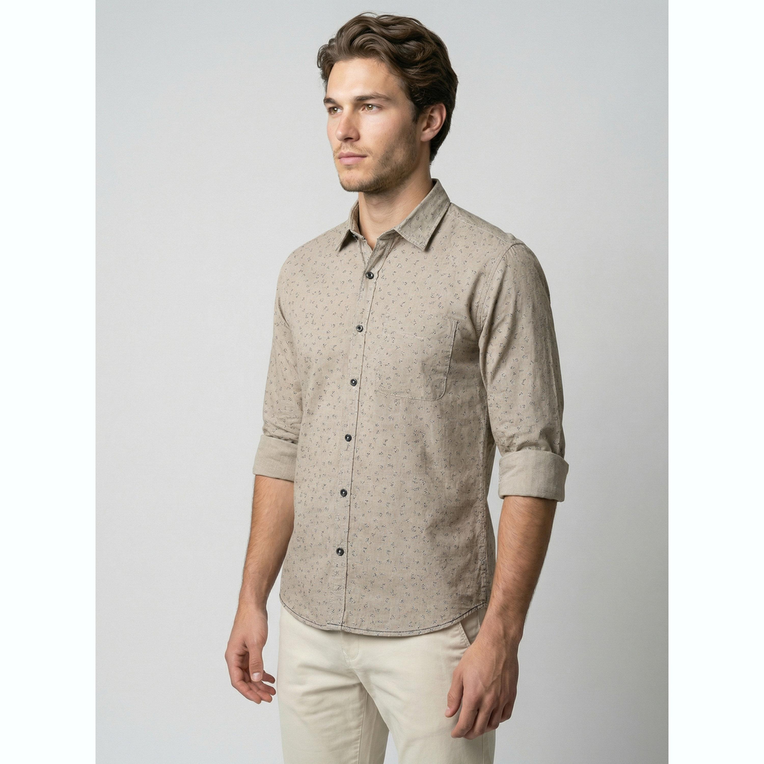 قميص بيج بنقشة الزهور وأكمام طويلة-men-clothing-shirts-image-4
