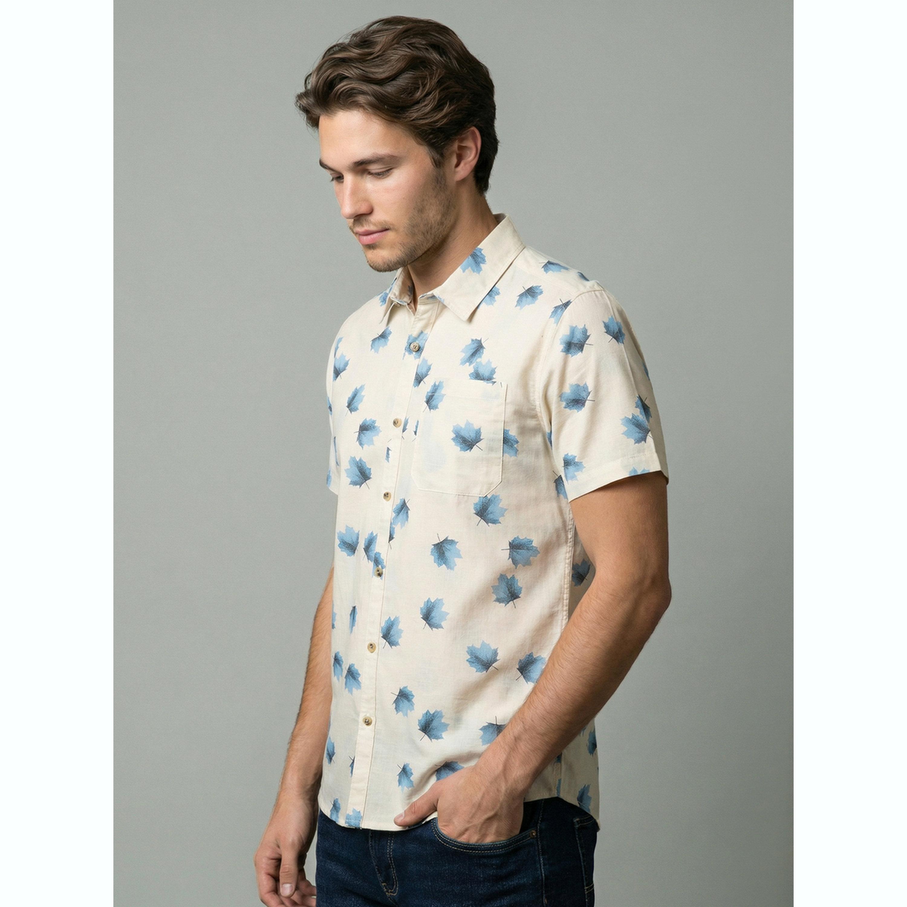 قميص بيج بطبعة أوراق الشجر وأكمام قصيرة-men-clothing-shirts-image-4