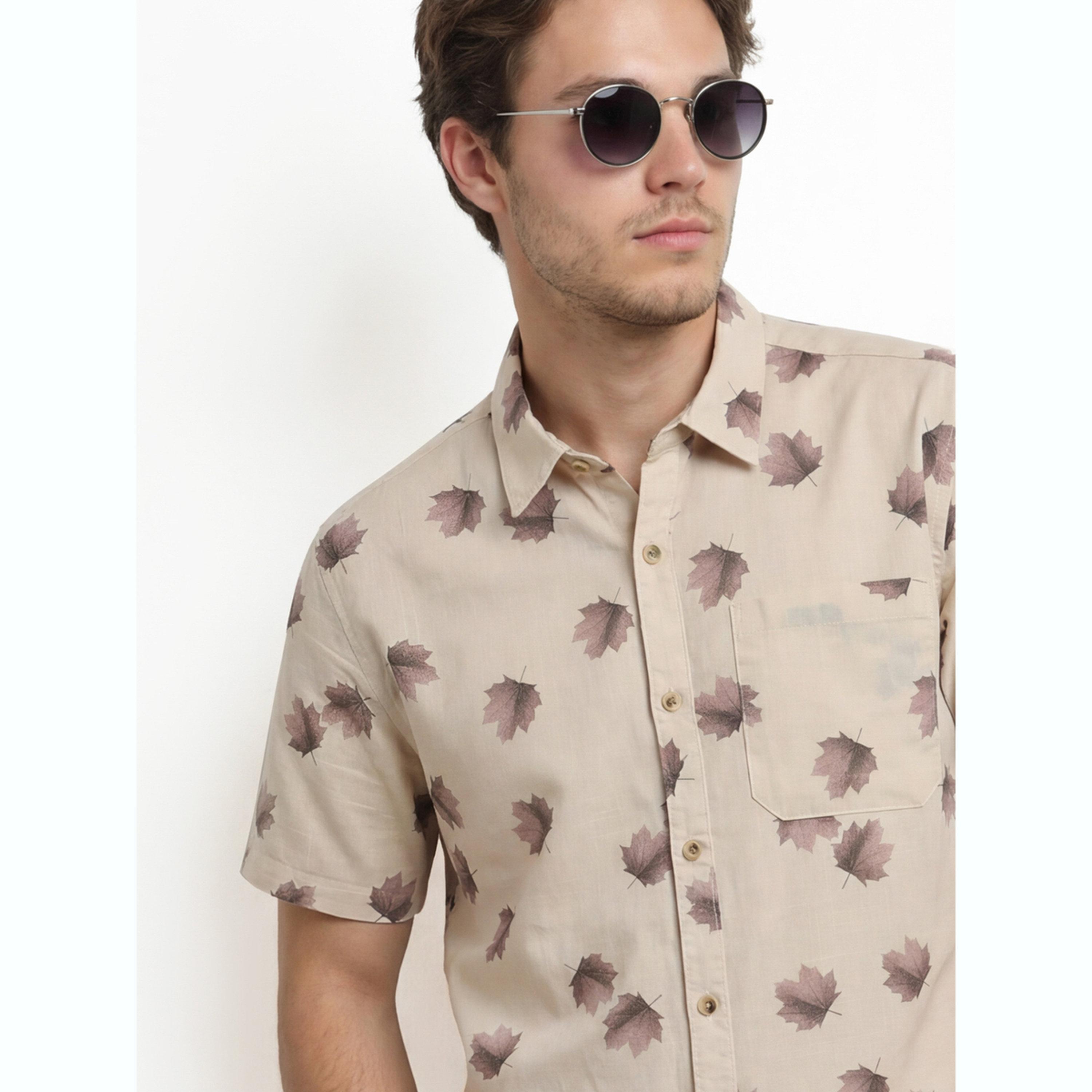قميص بطبعة أوراق الشجر وأكمام قصيرة-men-clothing-shirts-image-6