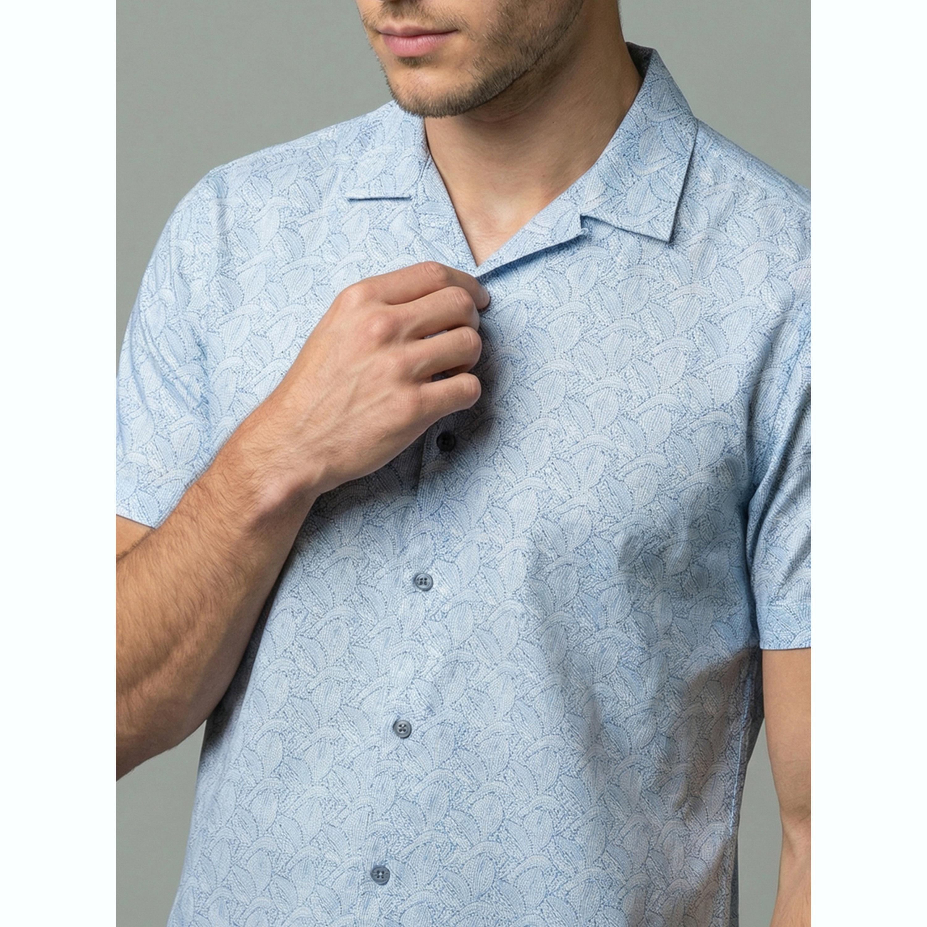 قميص أزرق فاتح مطبوع بياقة كوبية-men-clothing-shirts-image-6