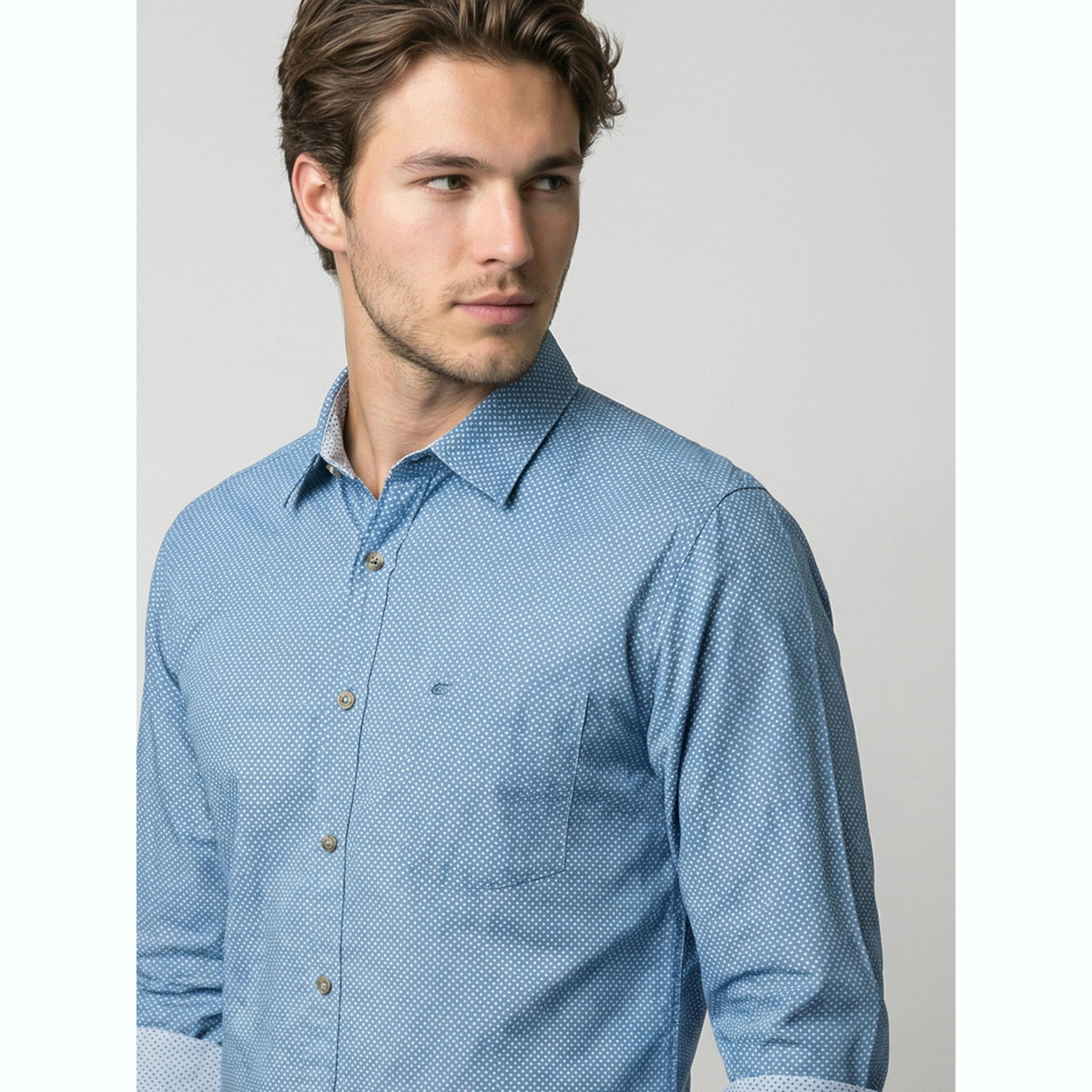 قميص أزرق فاتح بياقة مفرودة-men-clothing-shirts-image-6