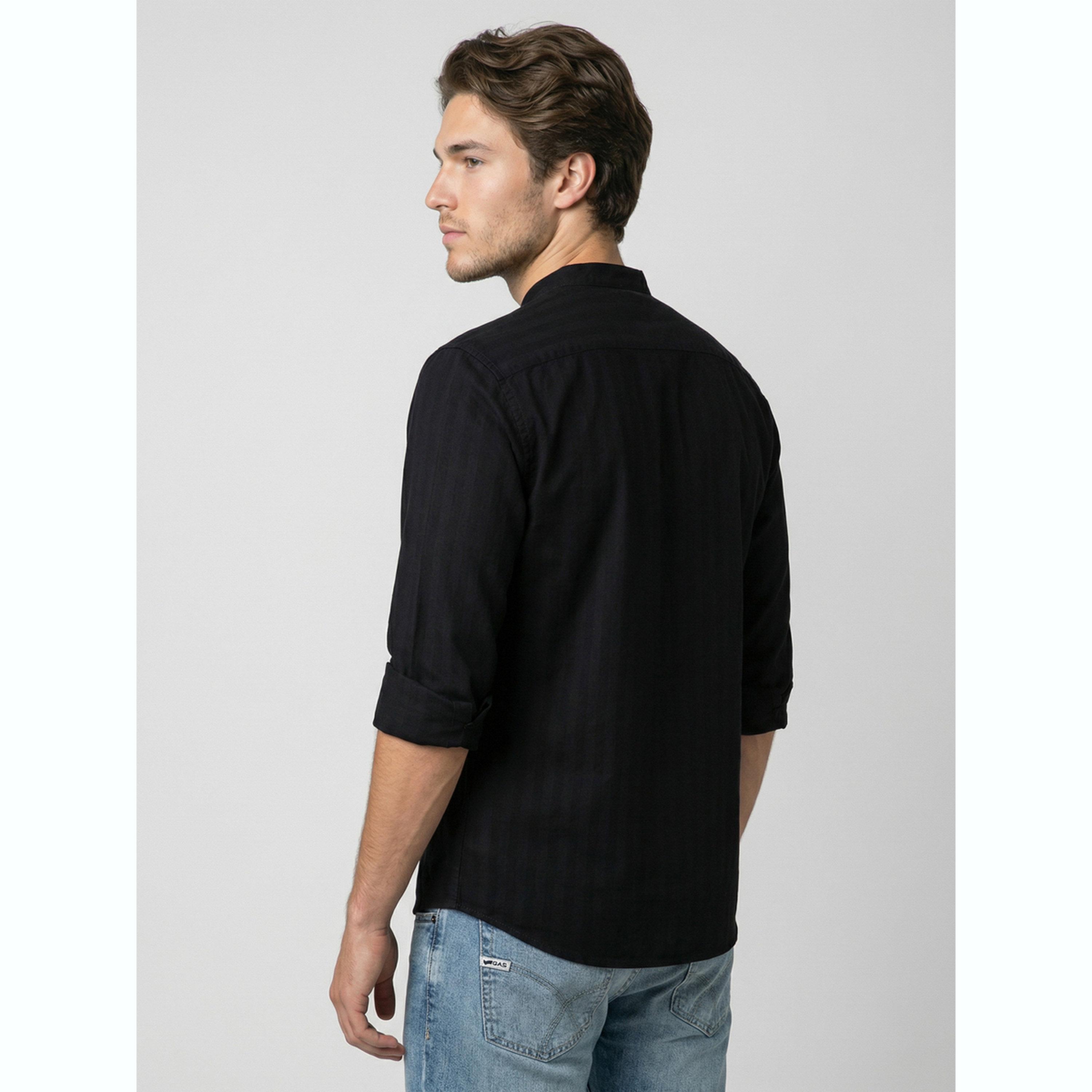 قميص أسود بياقة مفرودة-men-clothing-shirts-image-4