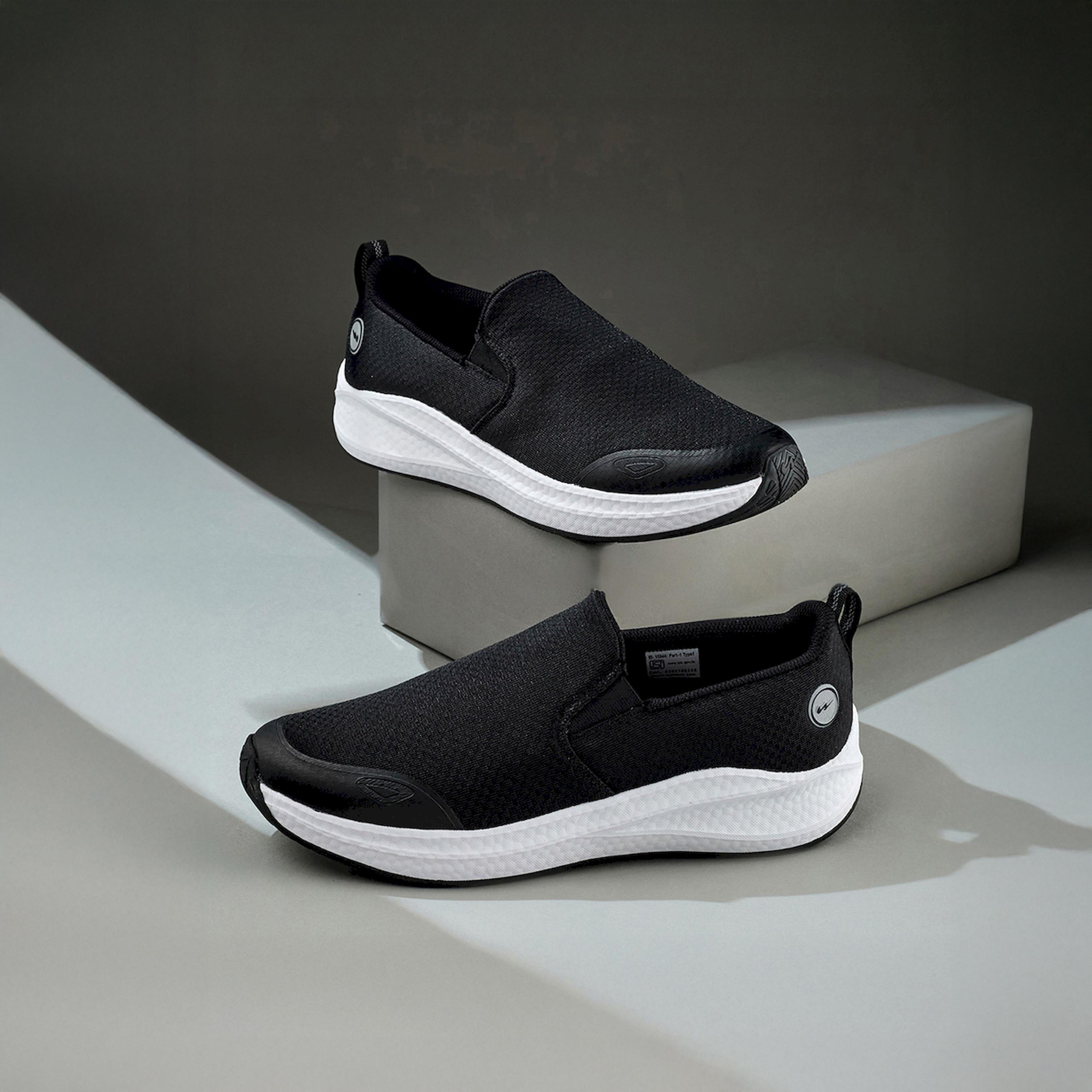 حذاء سنيكرز سهل الارتداء-sports-men-shoes-image-4