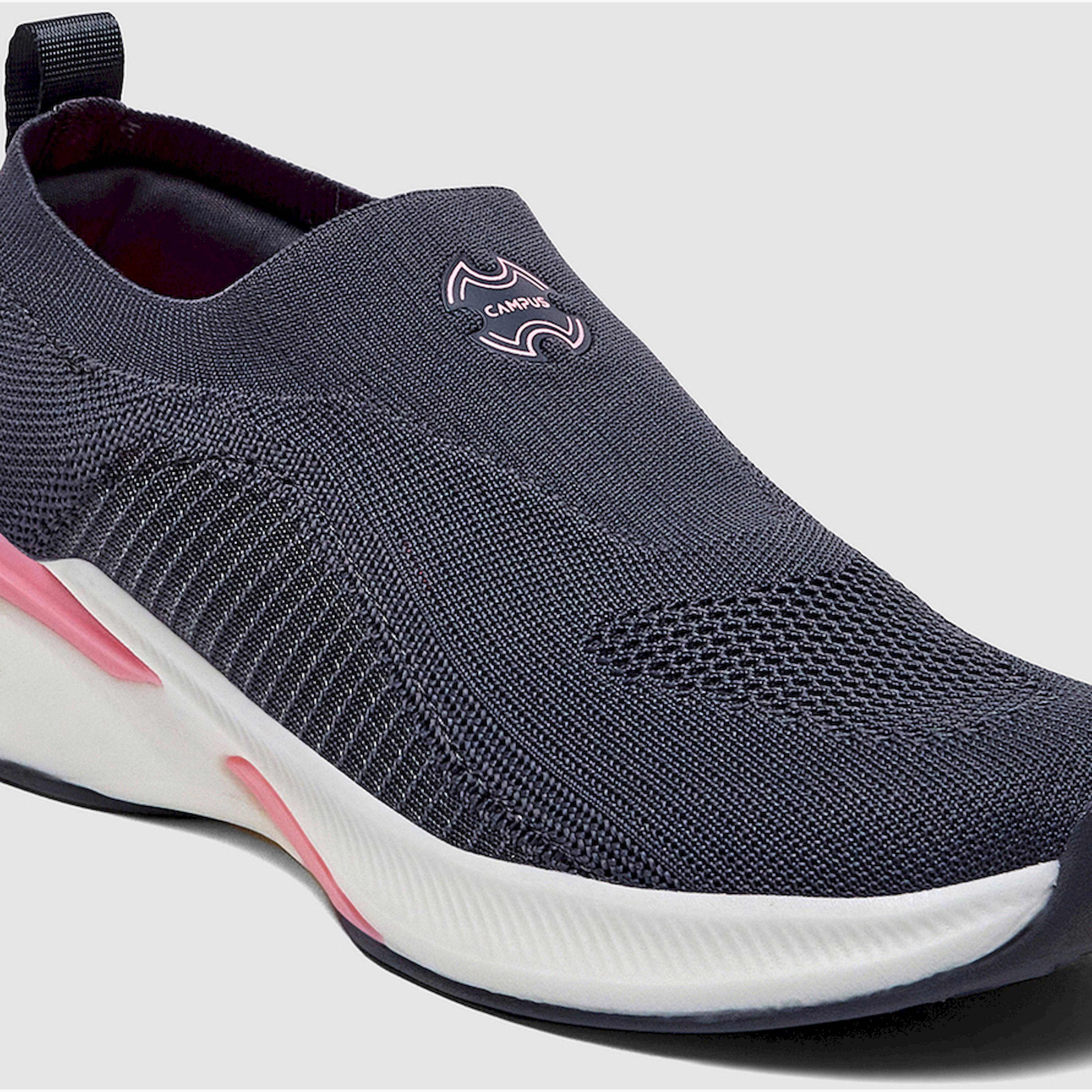 حذاء سنيكرز سهل الارتداء بتفاصيل بارزة الملمس-women-shoes-sneakers-image-6