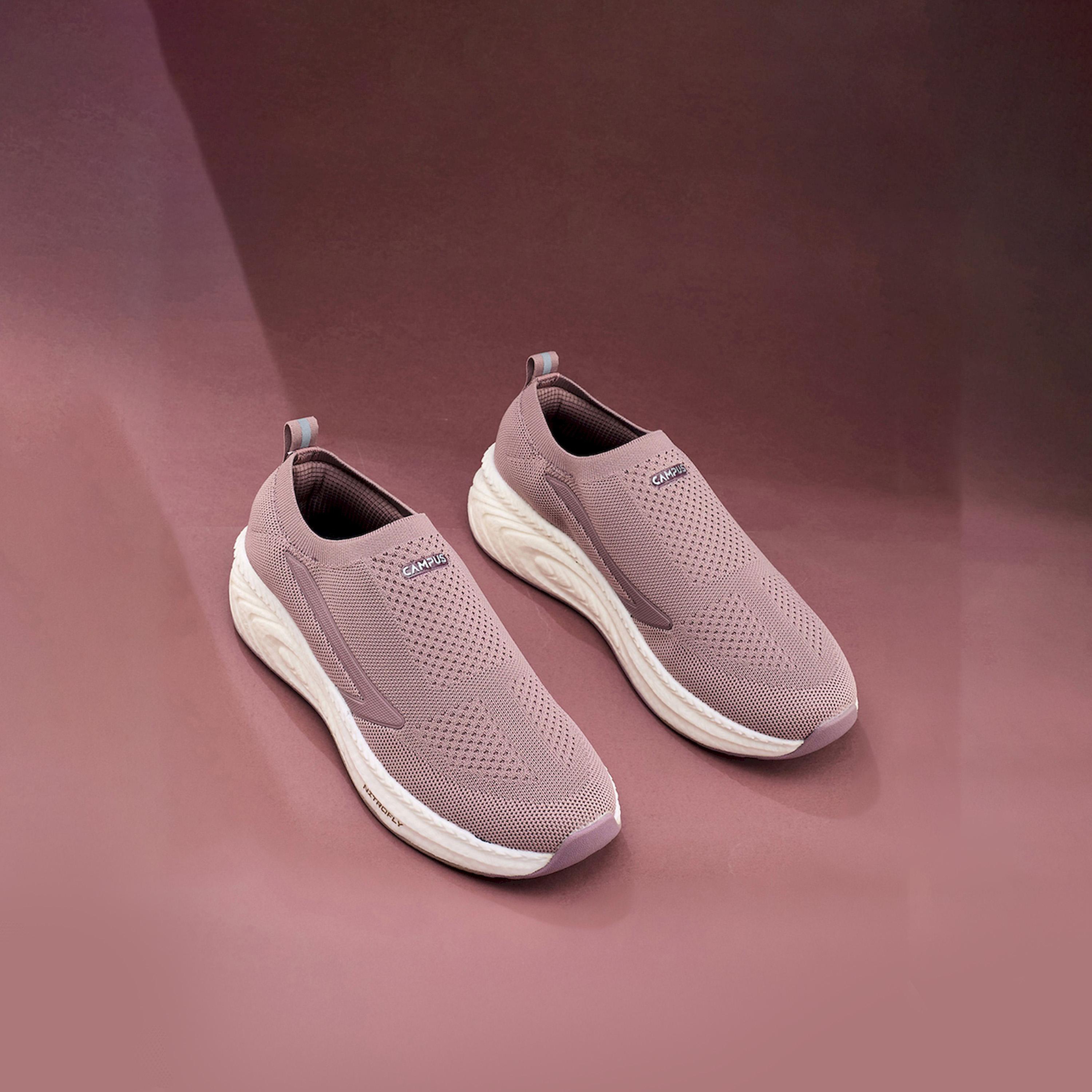 حذاء سنيكرز خفيف الوزن وسهل الارتداء-women-shoes-sneakers-image-4