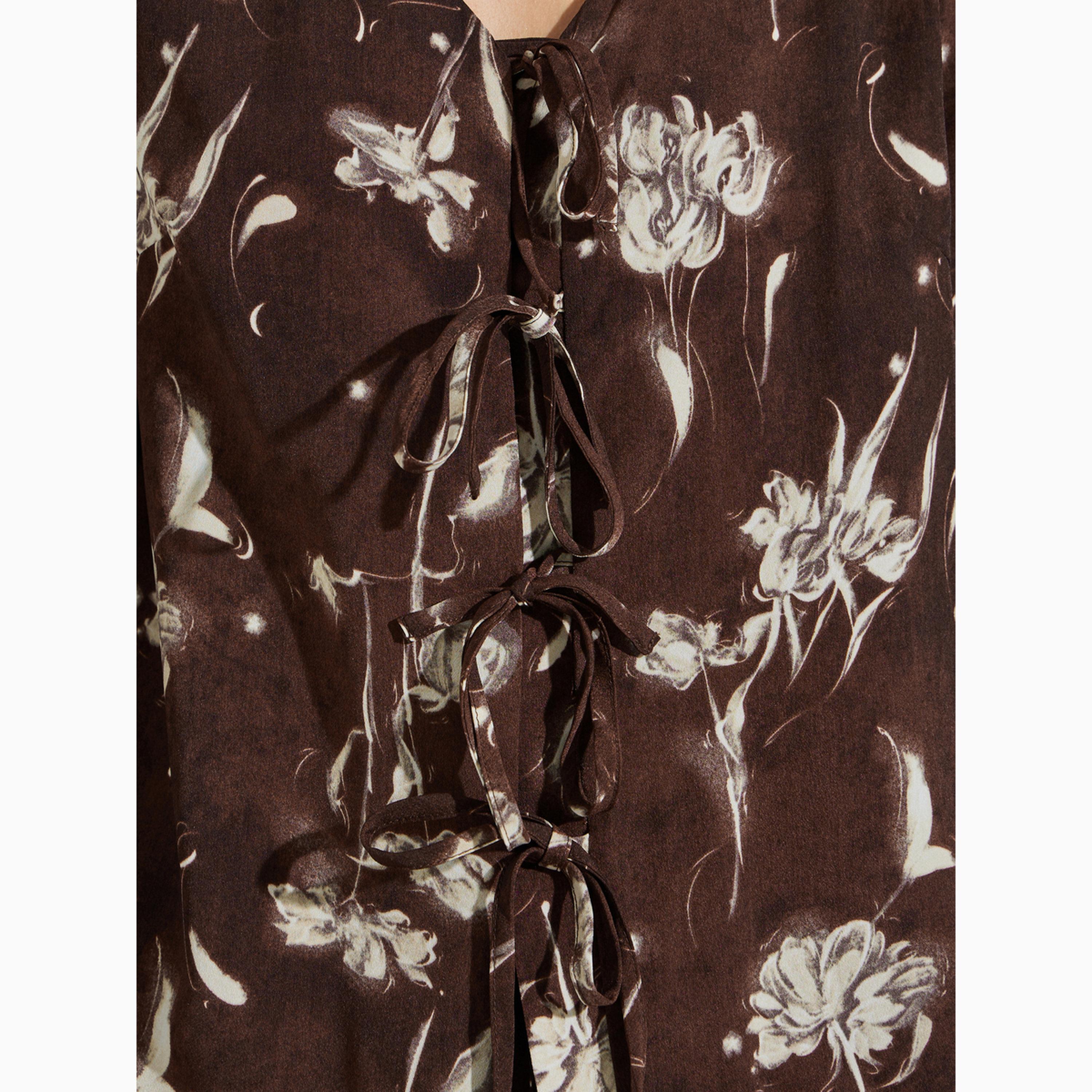 مجموعة من بنطال بأرجل واسعة وبلوزة بطبعة أزهار-women-clothing-coordsets-image-5