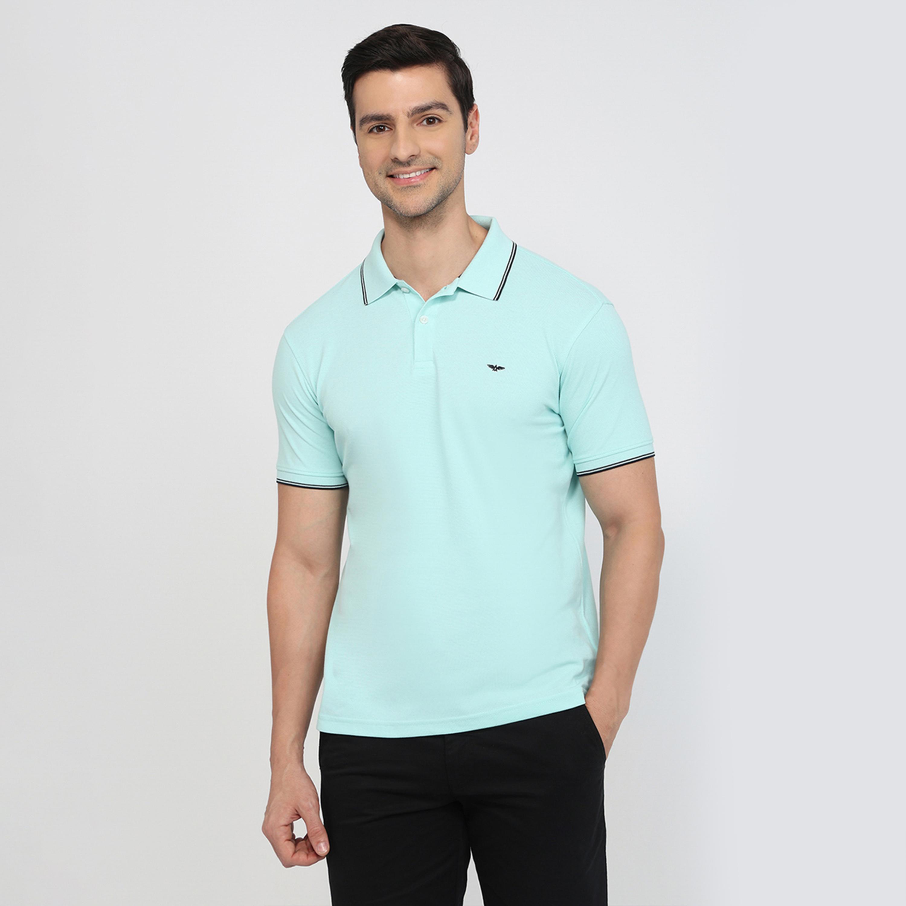 تيشيرت بولو بقصة سليم فت وتفاصيل ملونة-men-clothing-tshirtsandpolos-polos-image-1