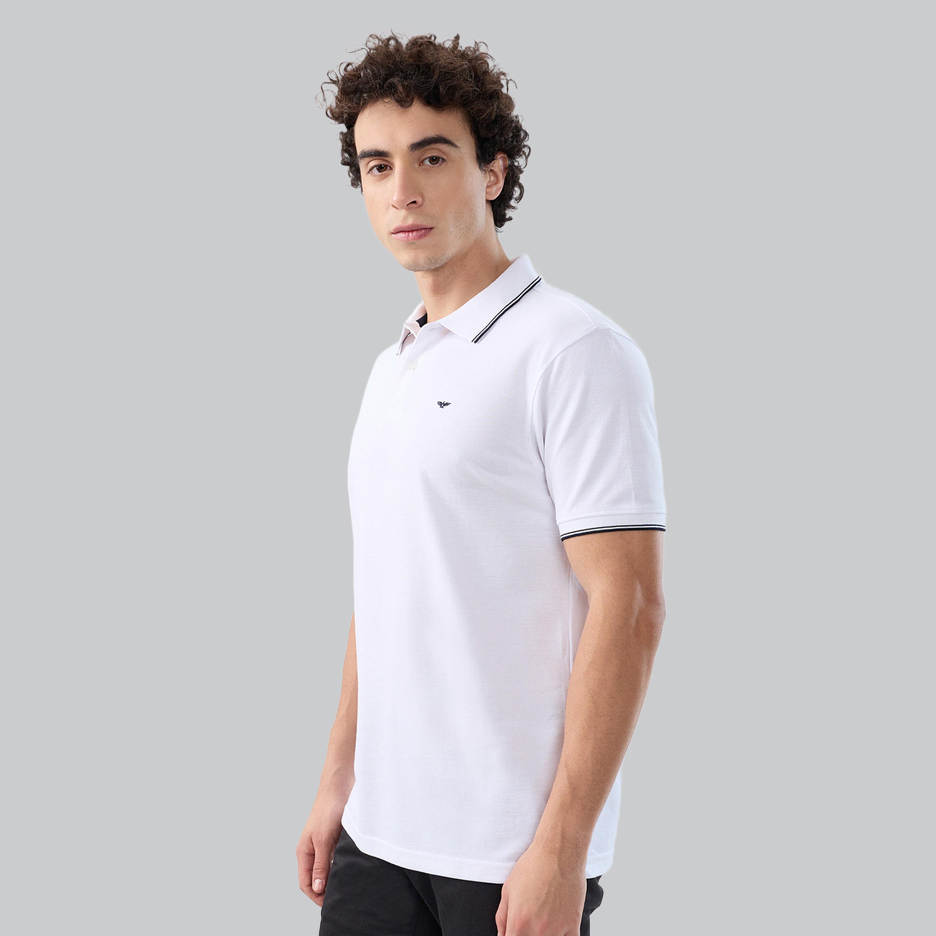 تيشيرت بولو بقصة سليم فت وتفاصيل ملونة-men-clothing-tshirtsandpolos-polos-image-3