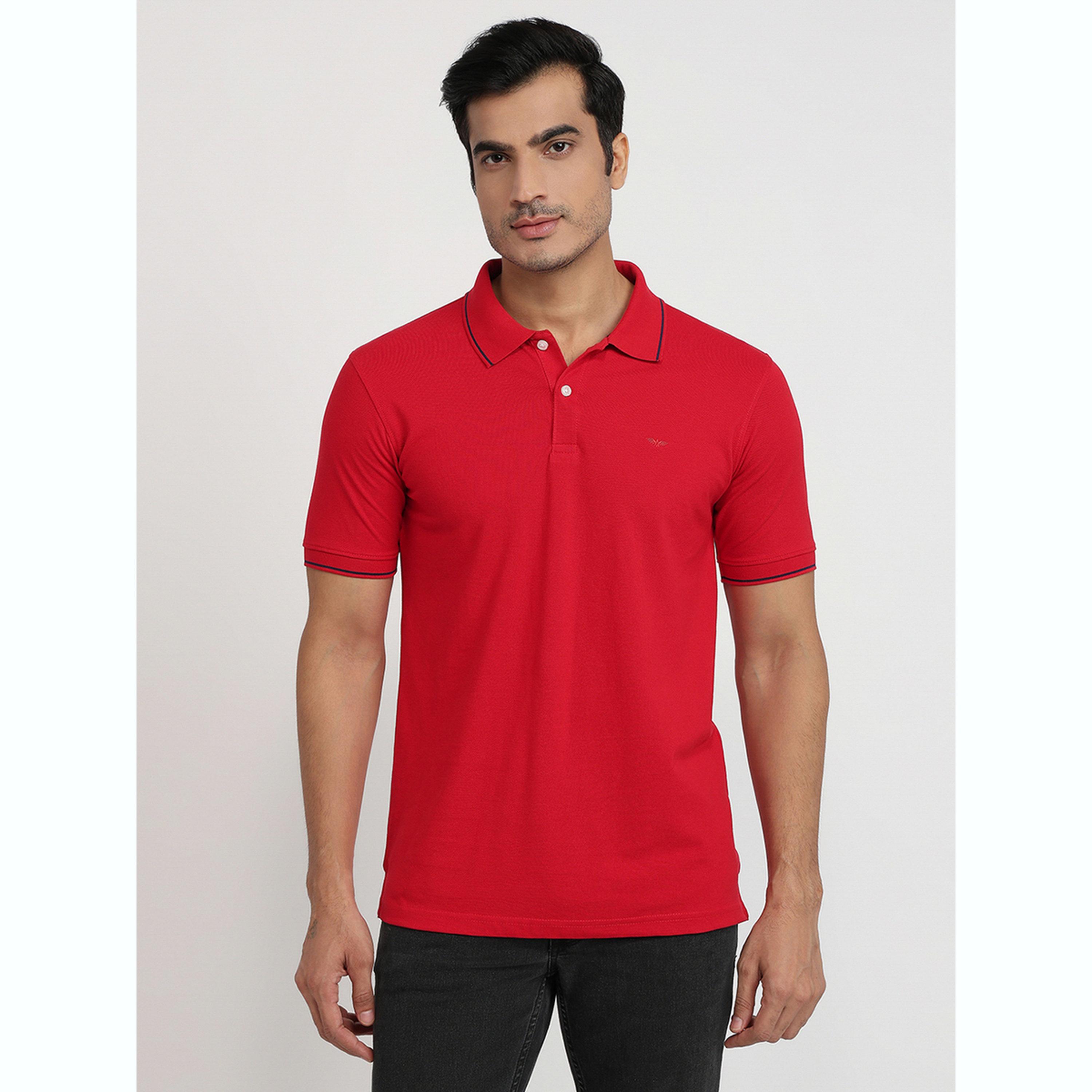تيشيرت بولو بقصة سليم فت وتفاصيل ملونة-men-clothing-tshirtsandpolos-polos-image-1