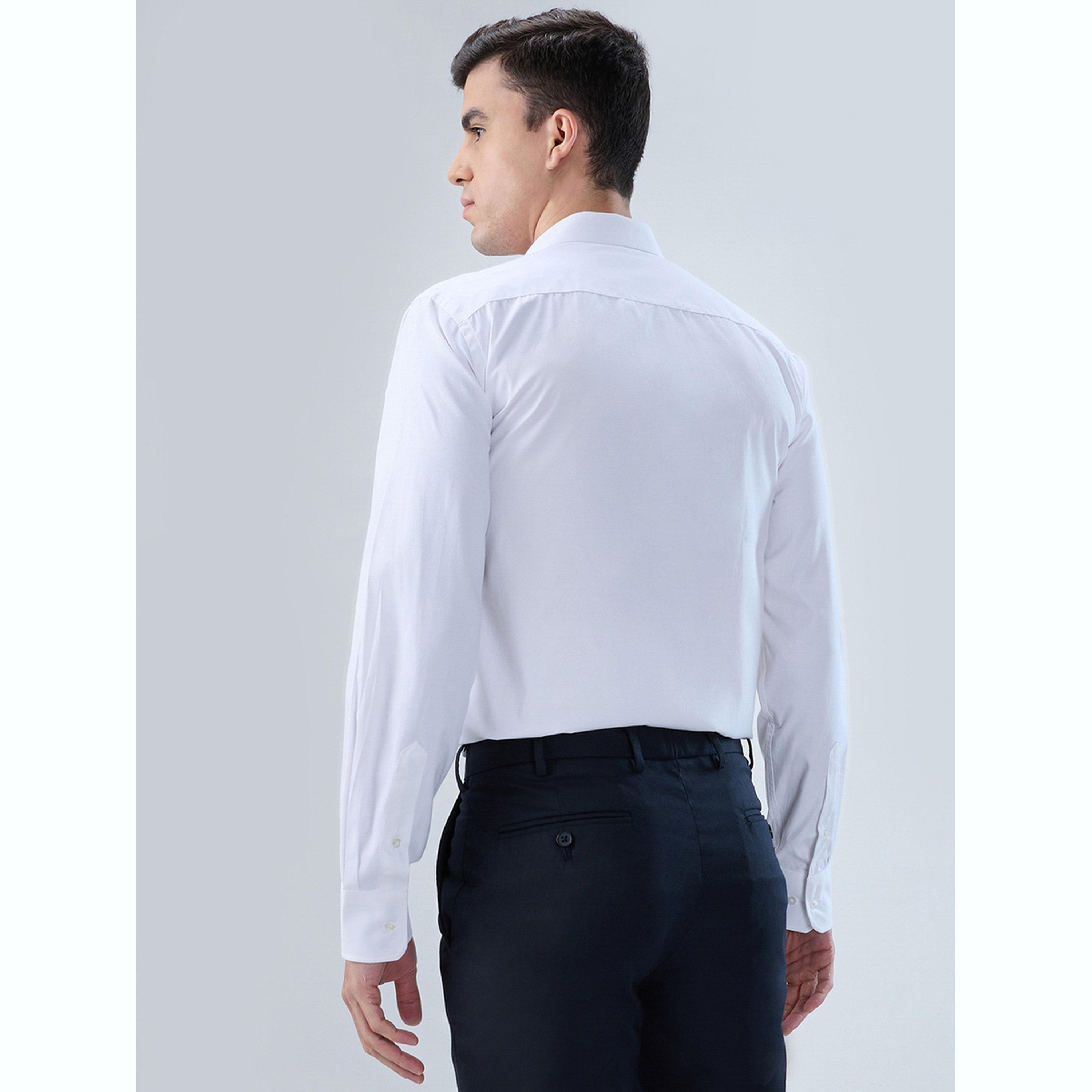 قميص بقصة عادية وتفاصيل جيب سادة-men-clothing-shirts-image-4