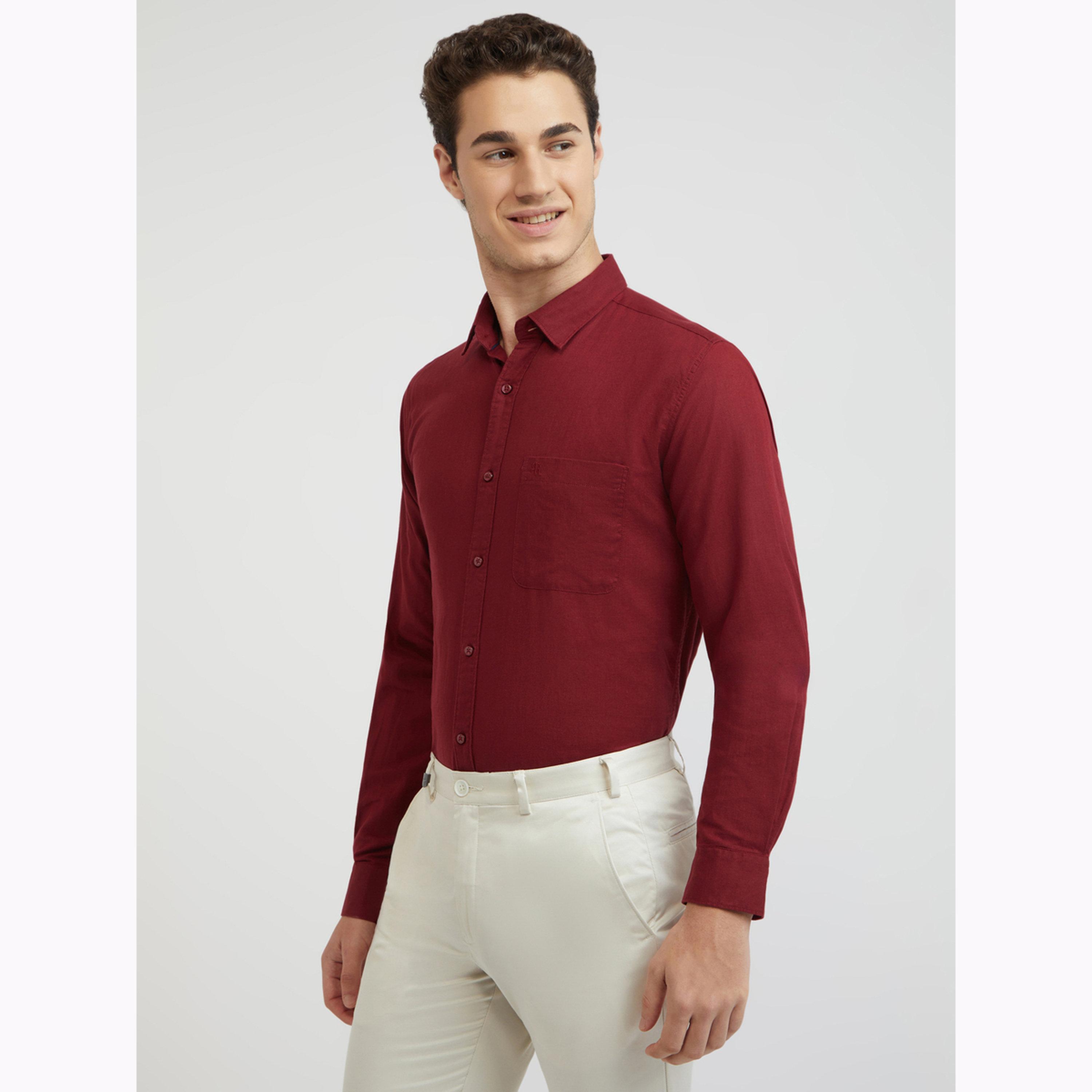 قميص رجالي سادة بأكمام طويلة وقصة ضيقة - أحمر-men-clothing-shirts-image-3