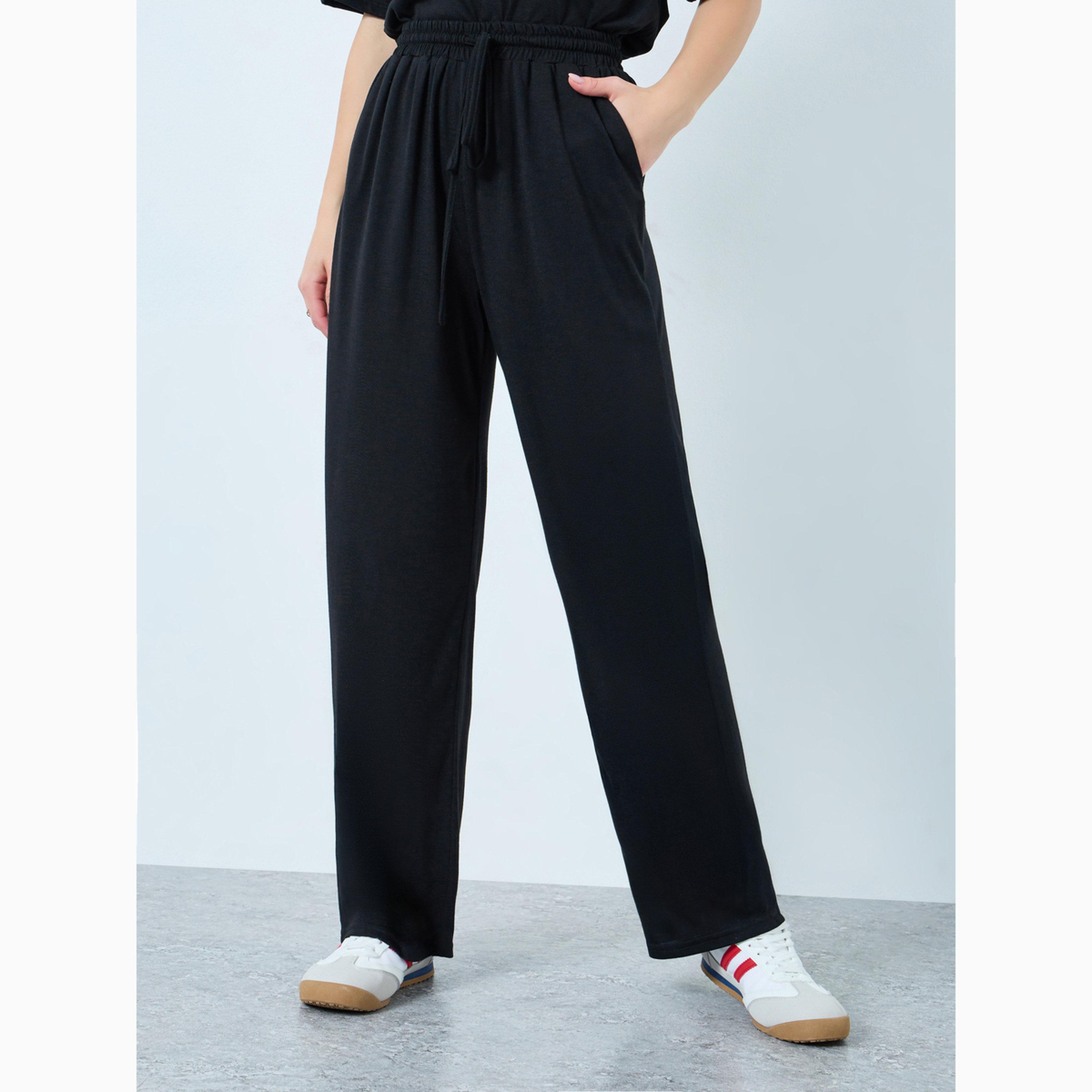 Styli Black Printed T-Shirt and Wide Leg Pants Co-Ords-women-clothing-coordsets-image-4