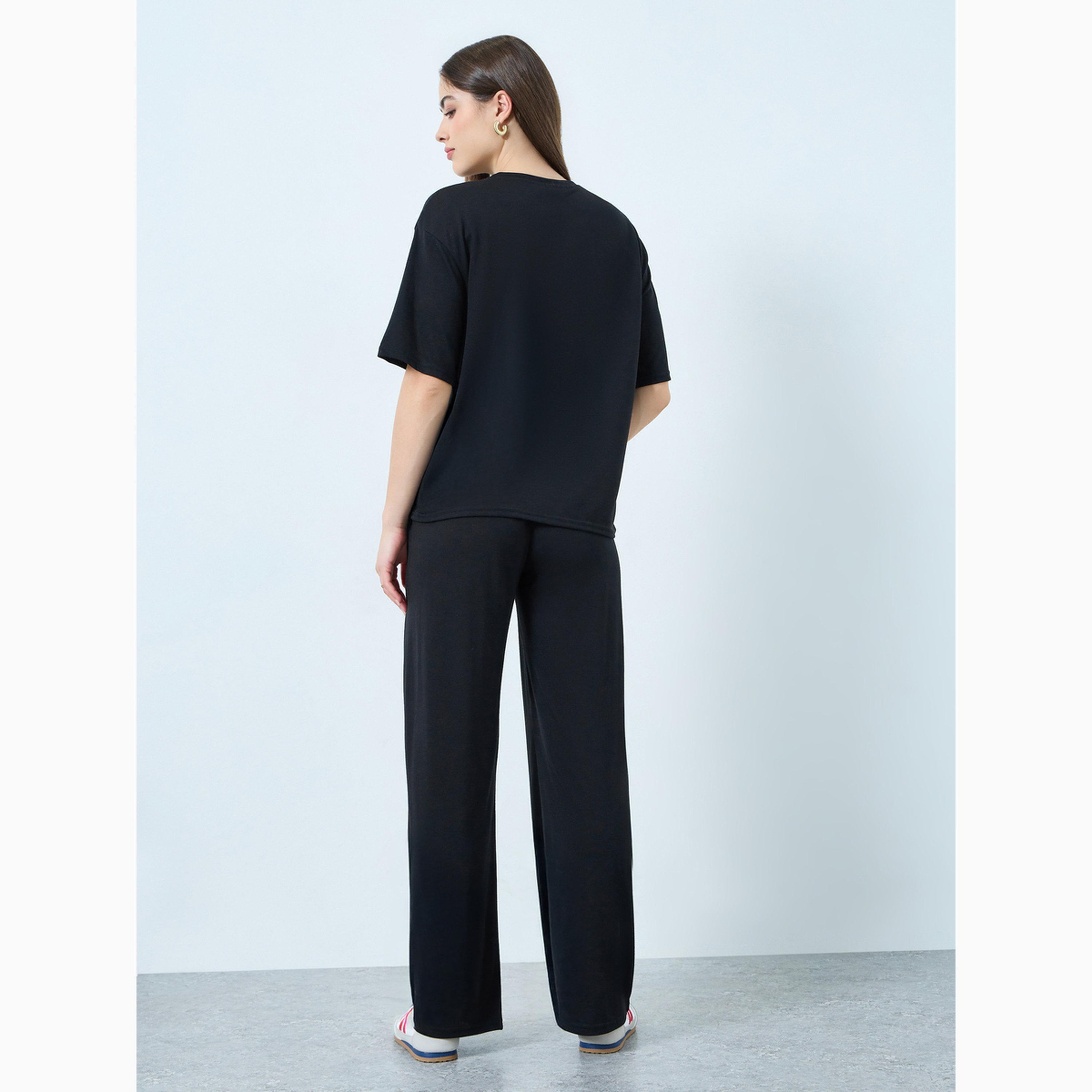 Styli Black Printed T-Shirt and Wide Leg Pants Co-Ords-women-clothing-coordsets-image-5