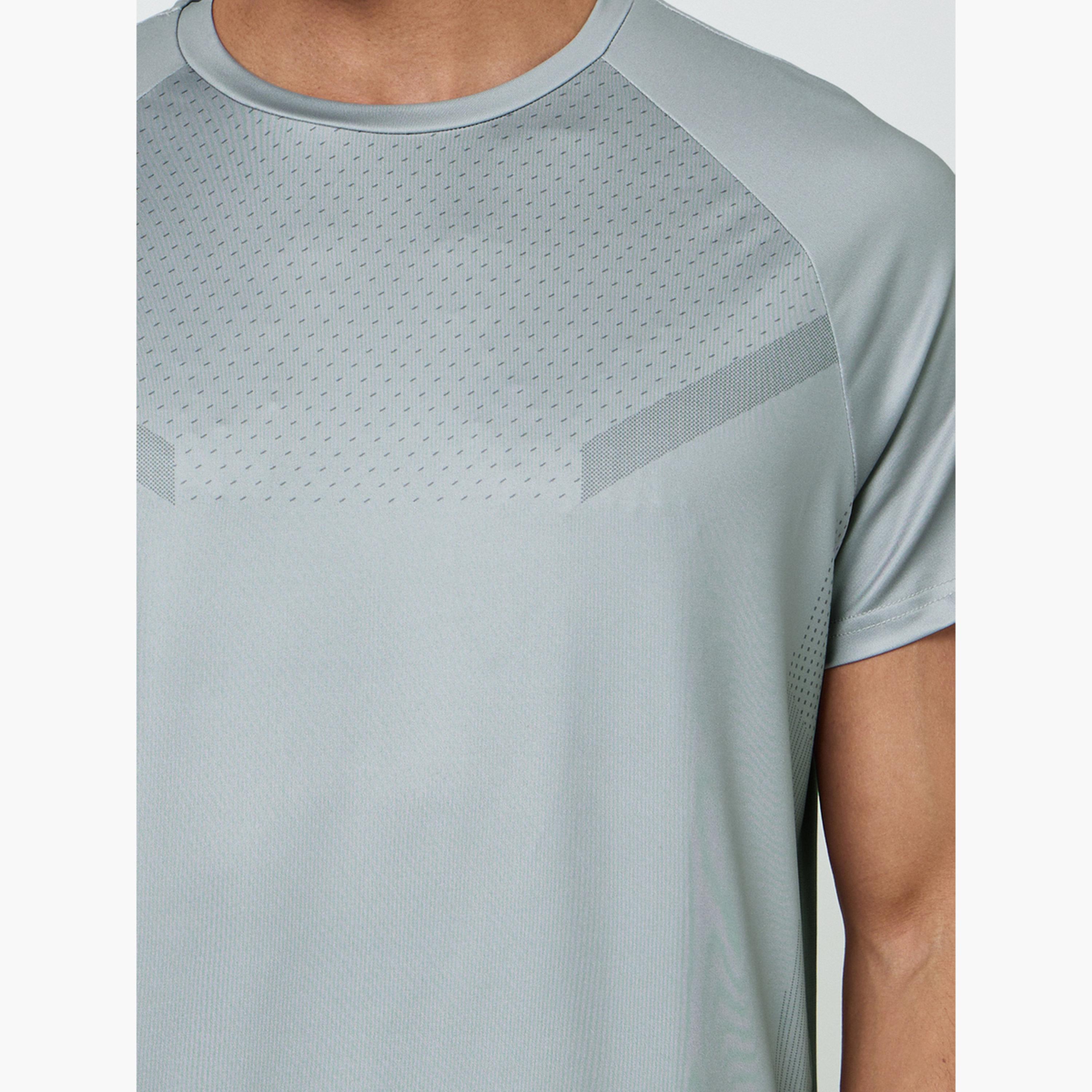 تيشيرت تمرين بأكمام راجلان للرجال-men-clothing-sportswearandactivewear-tshirtsandpolos-image-5