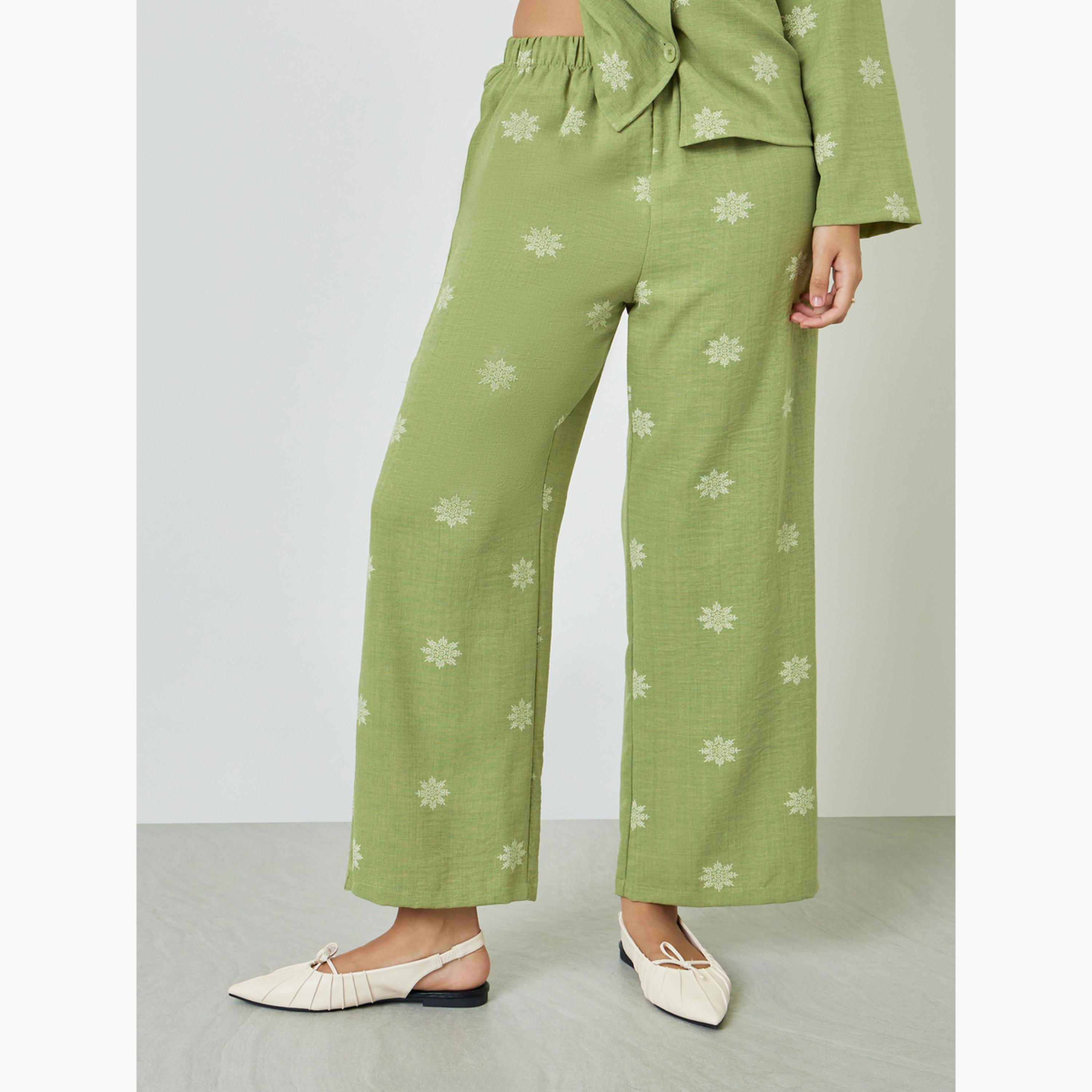 Amirah X Styli Green Floral Print Resort Collar Shirt and Pants Modest Set-women-clothing-coordsets-image-5