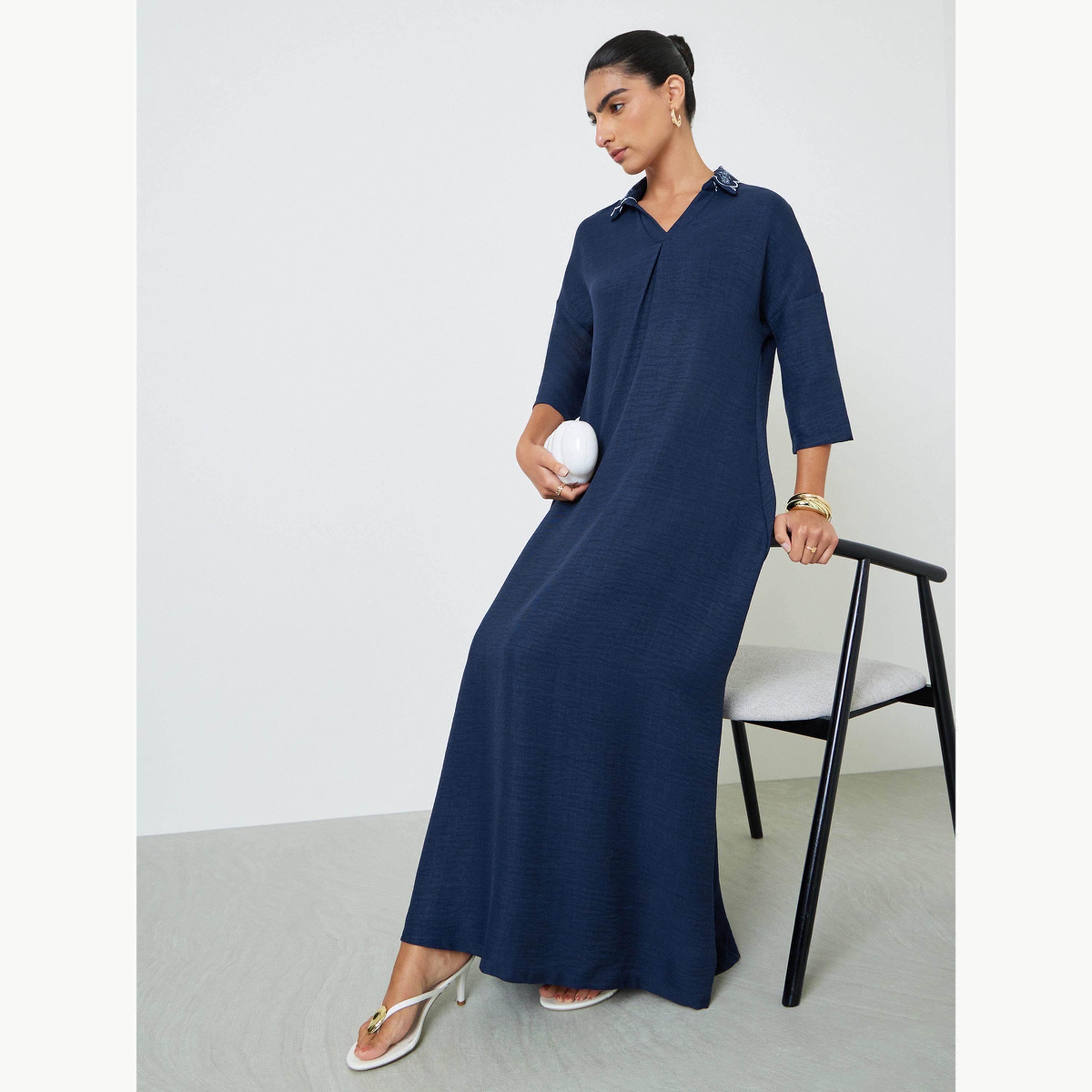 Amirah X Styli Navy Blue Printed Collar Jalabiya-women-arabicclothing-jalabiyas-image-2