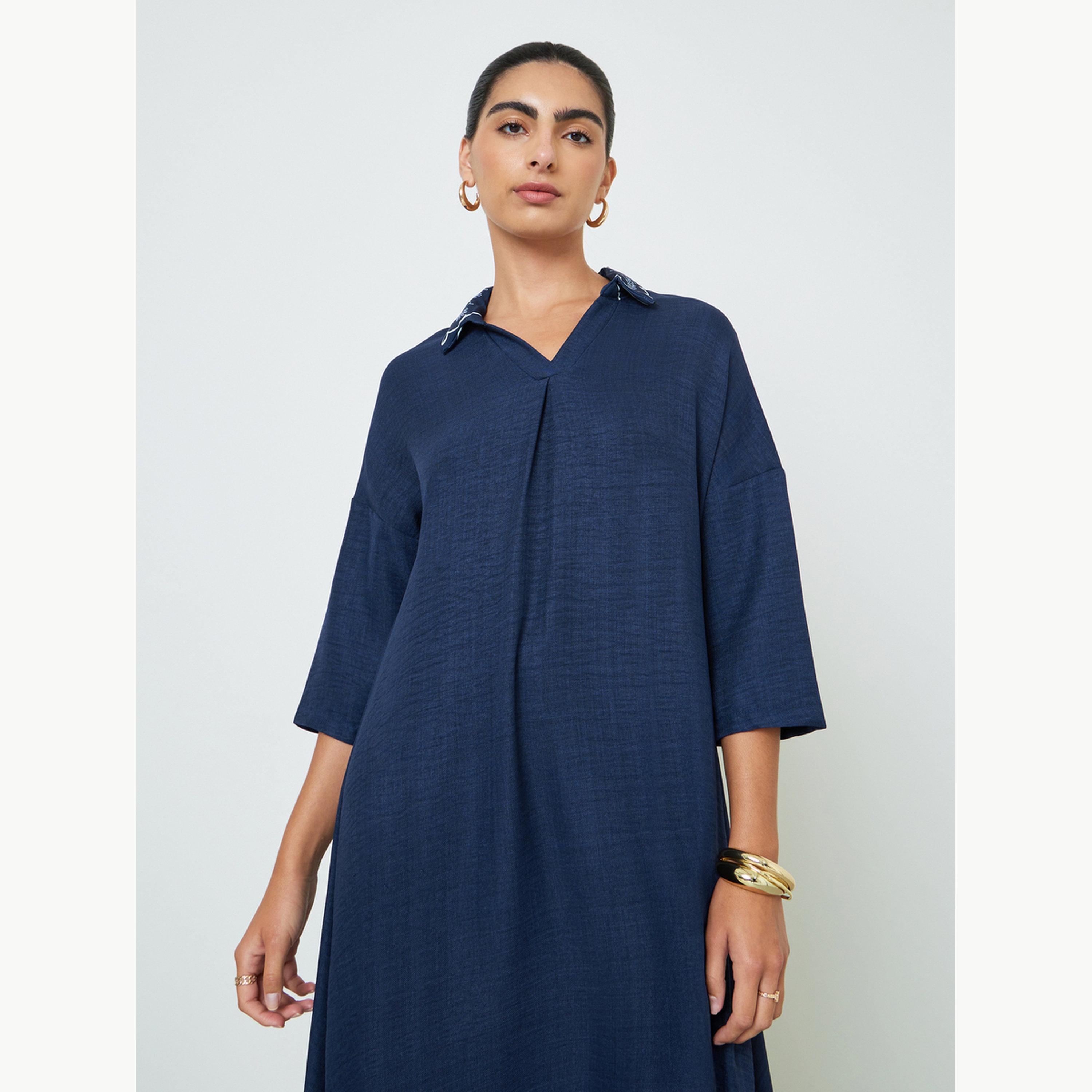 Amirah X Styli Navy Blue Printed Collar Jalabiya-women-arabicclothing-jalabiyas-image-3