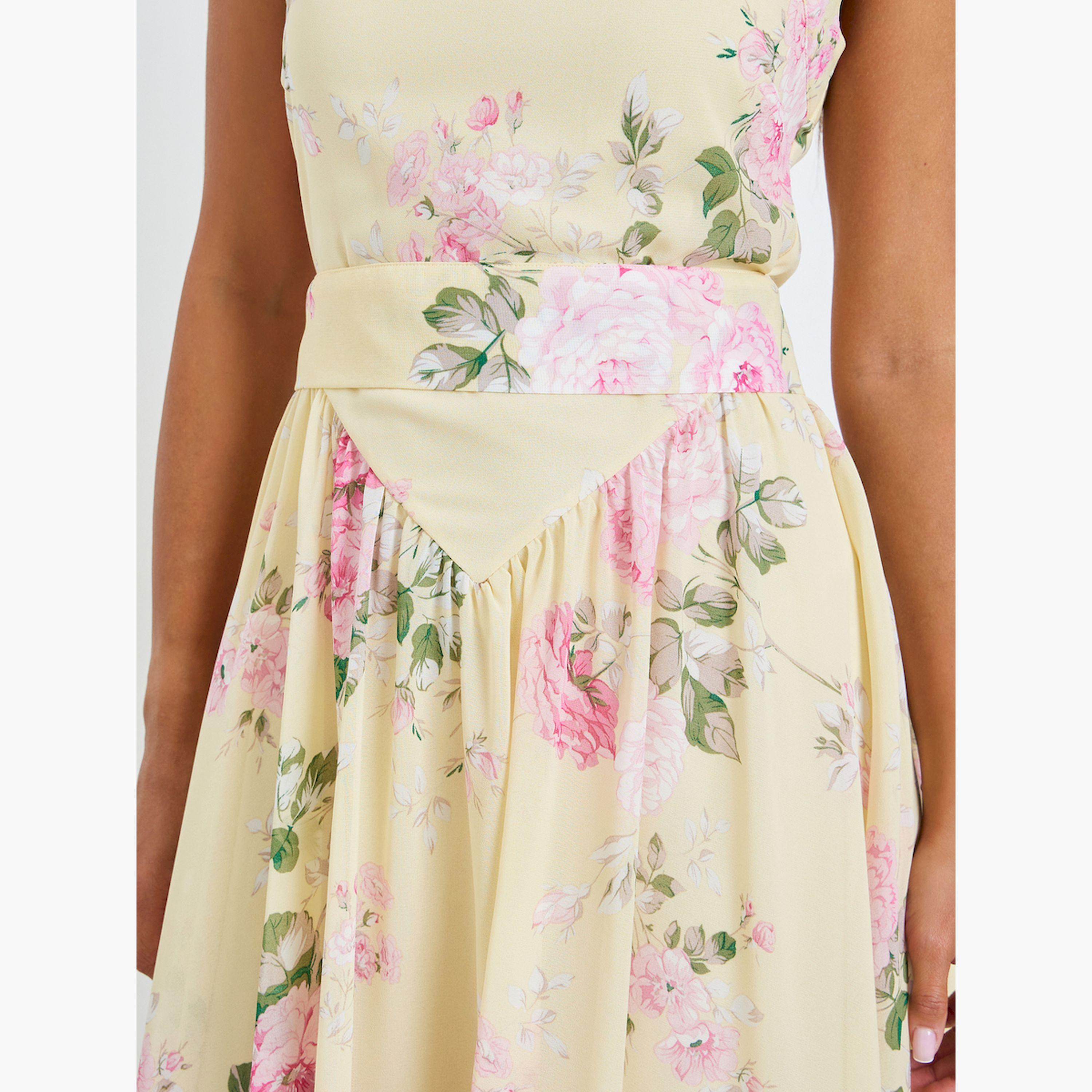 فستان ميدي بحافة واسعة بلا أكمام ونقشة زهور-women-clothing-dresses-image-4