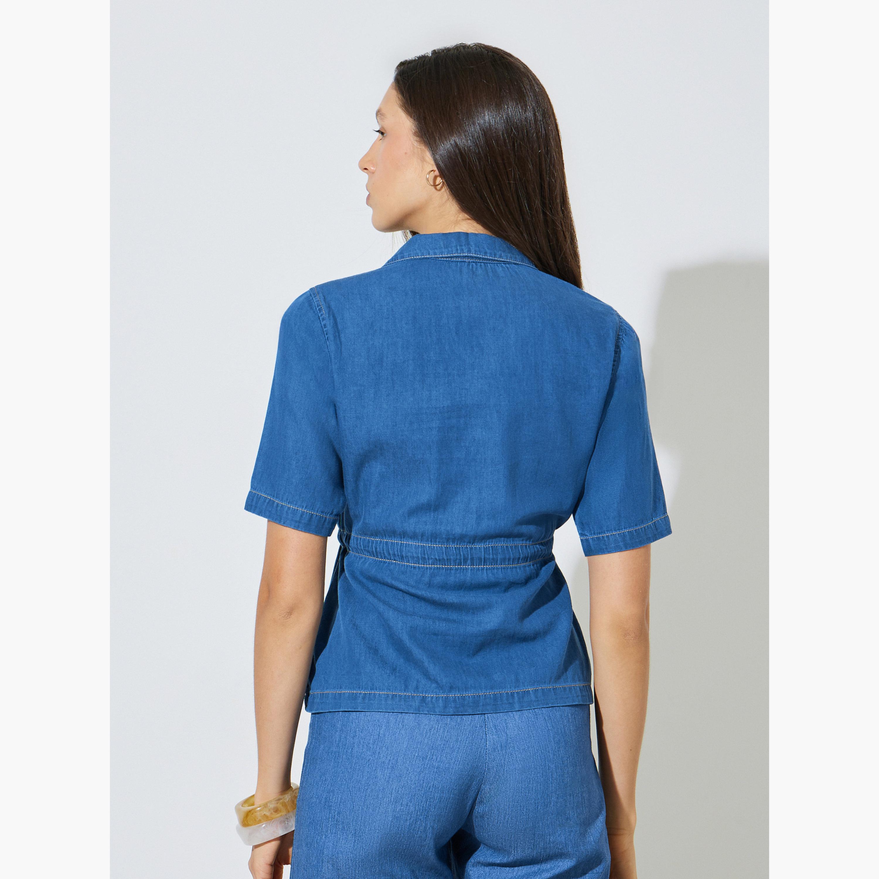 ستايلي - بلوزة جينز زرقاء متوسطة اللون بتصميم بيبلوم مع رباط-women-clothing-shirtsandblouses-blouses-image-5