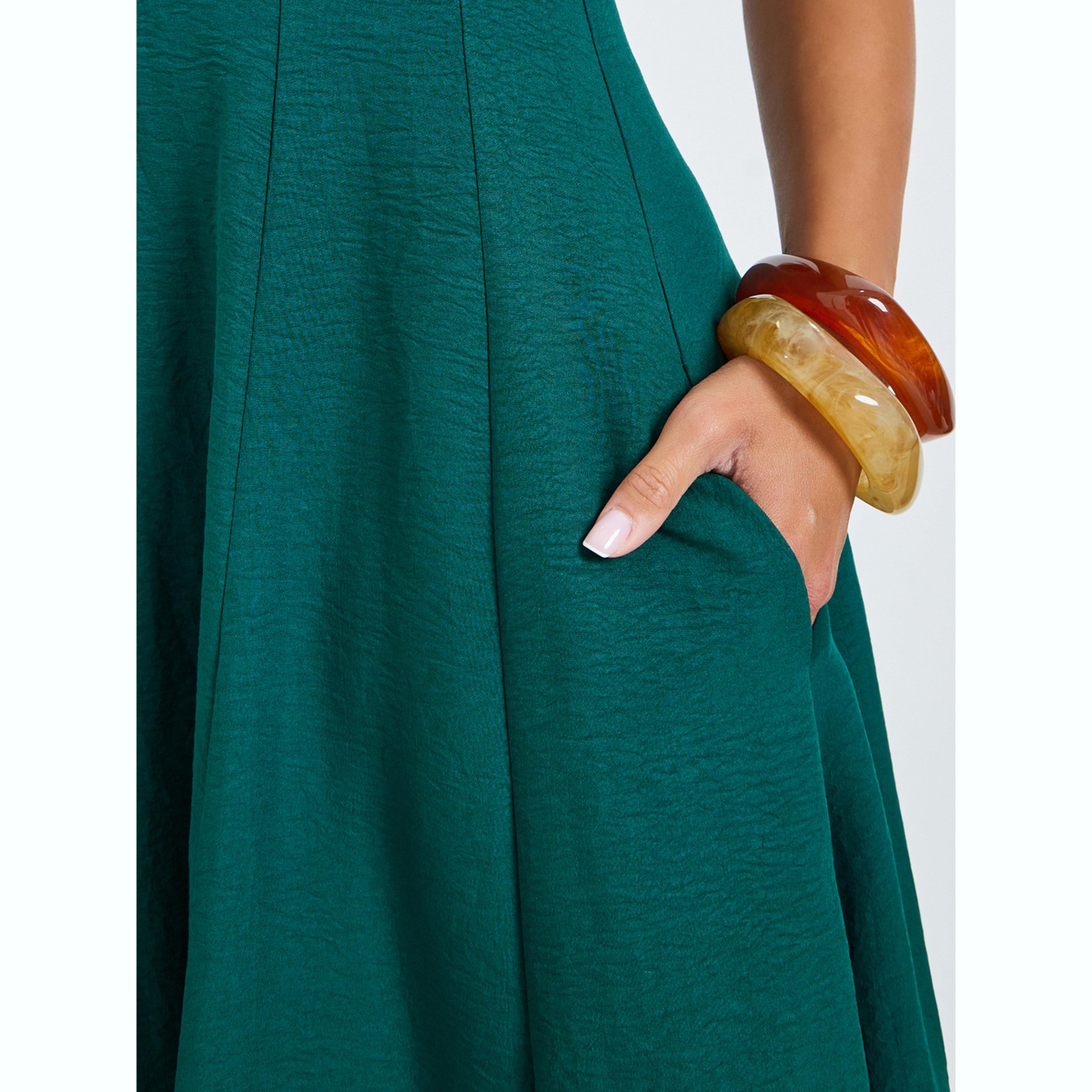 فستان طويل بحافة واسعة بلا أكمام وجيوب جانبية أخضر-women-clothing-dresses-image-5
