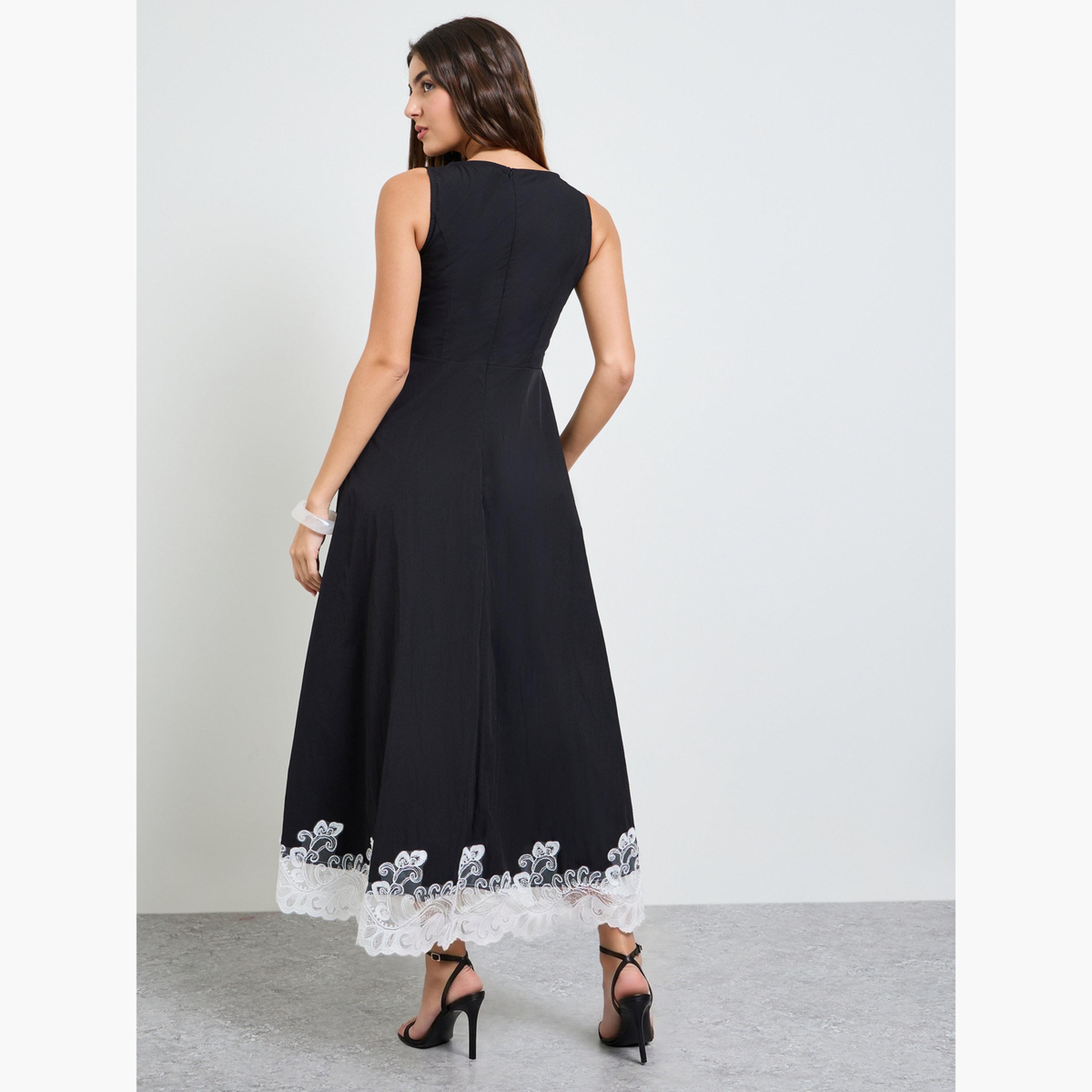 Styli Black Lace Hem Sleeveless A-Line Maxi Dress-women-clothing-dresses-image-4