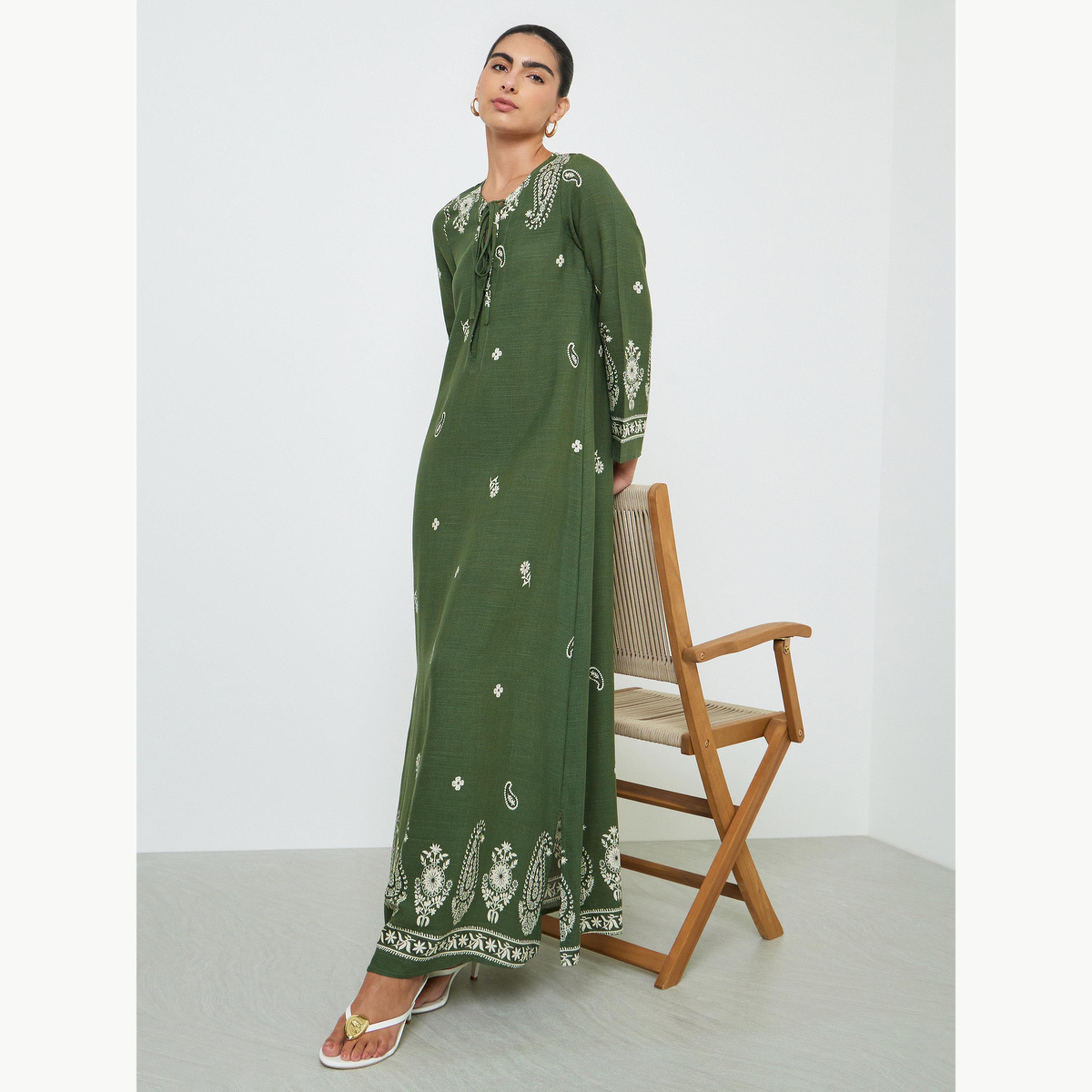 Amirah X Styli Olive Placement Print A-Line Jalabiya-women-arabicclothing-jalabiyas-image-1