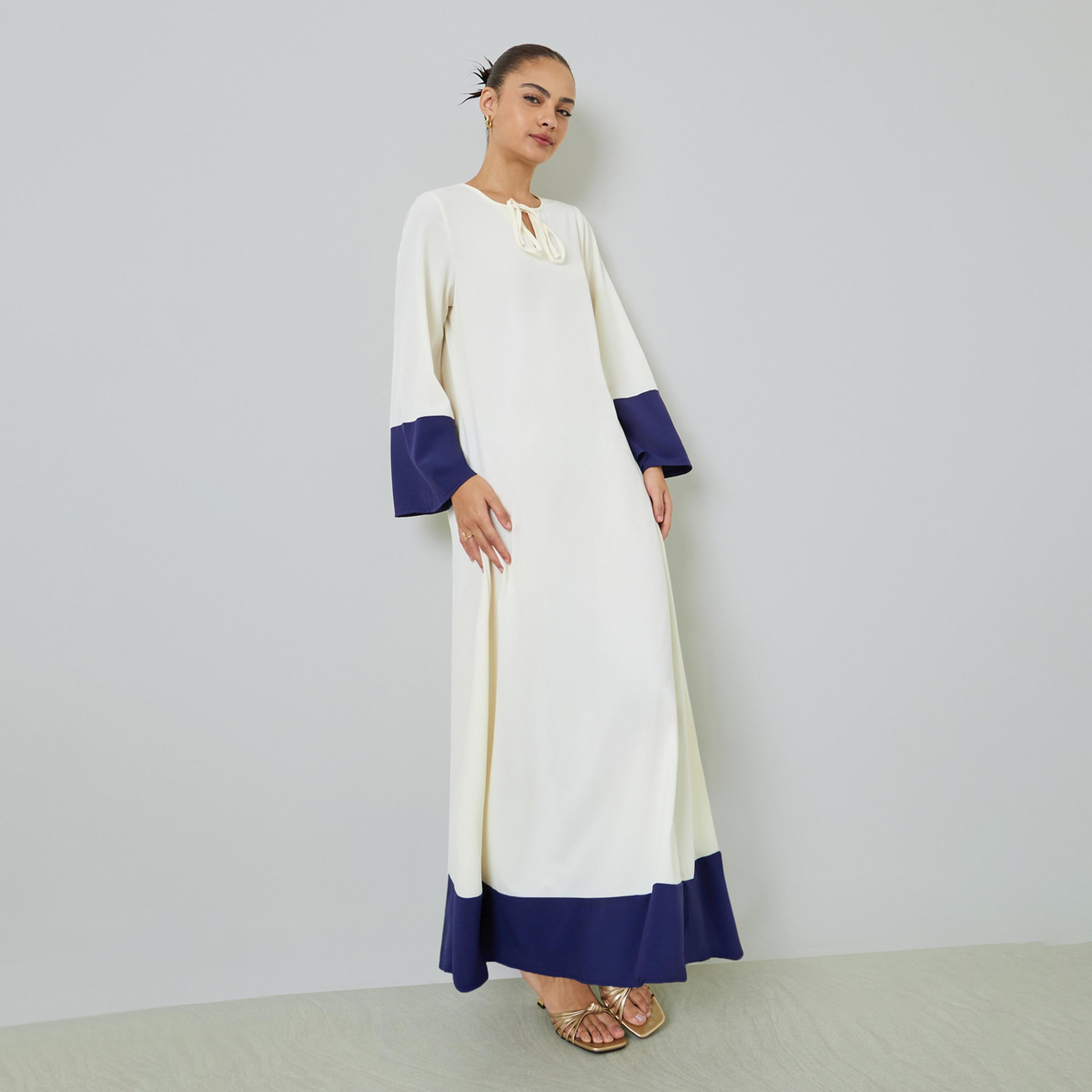 جلابية بياقة برباط وحواف متباينة-women-arabicclothing-jalabiyas-image-1