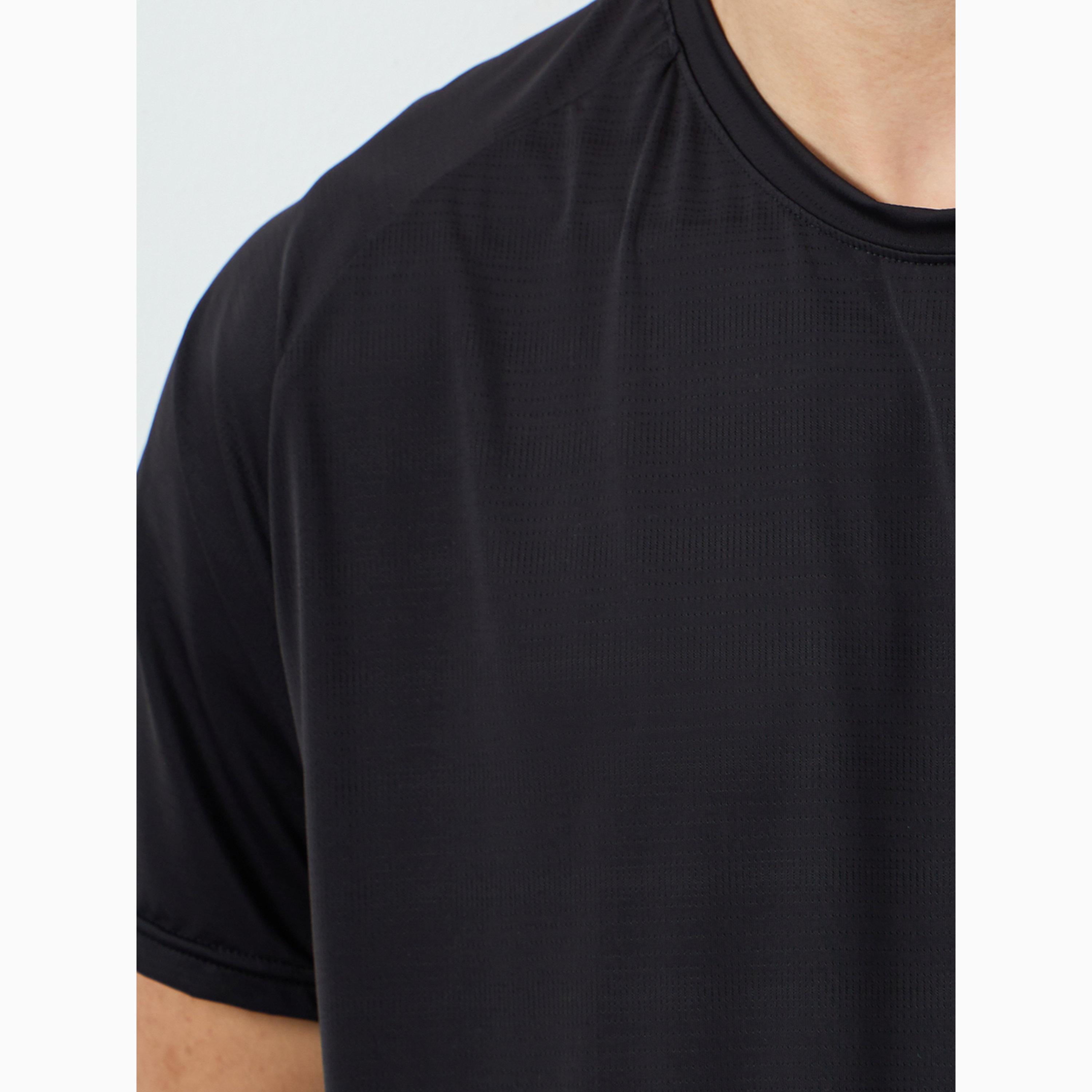 تيشيرت رياضي بأكمام راجلان للرجال-men-clothing-sportswearandactivewear-tshirtsandpolos-image-4