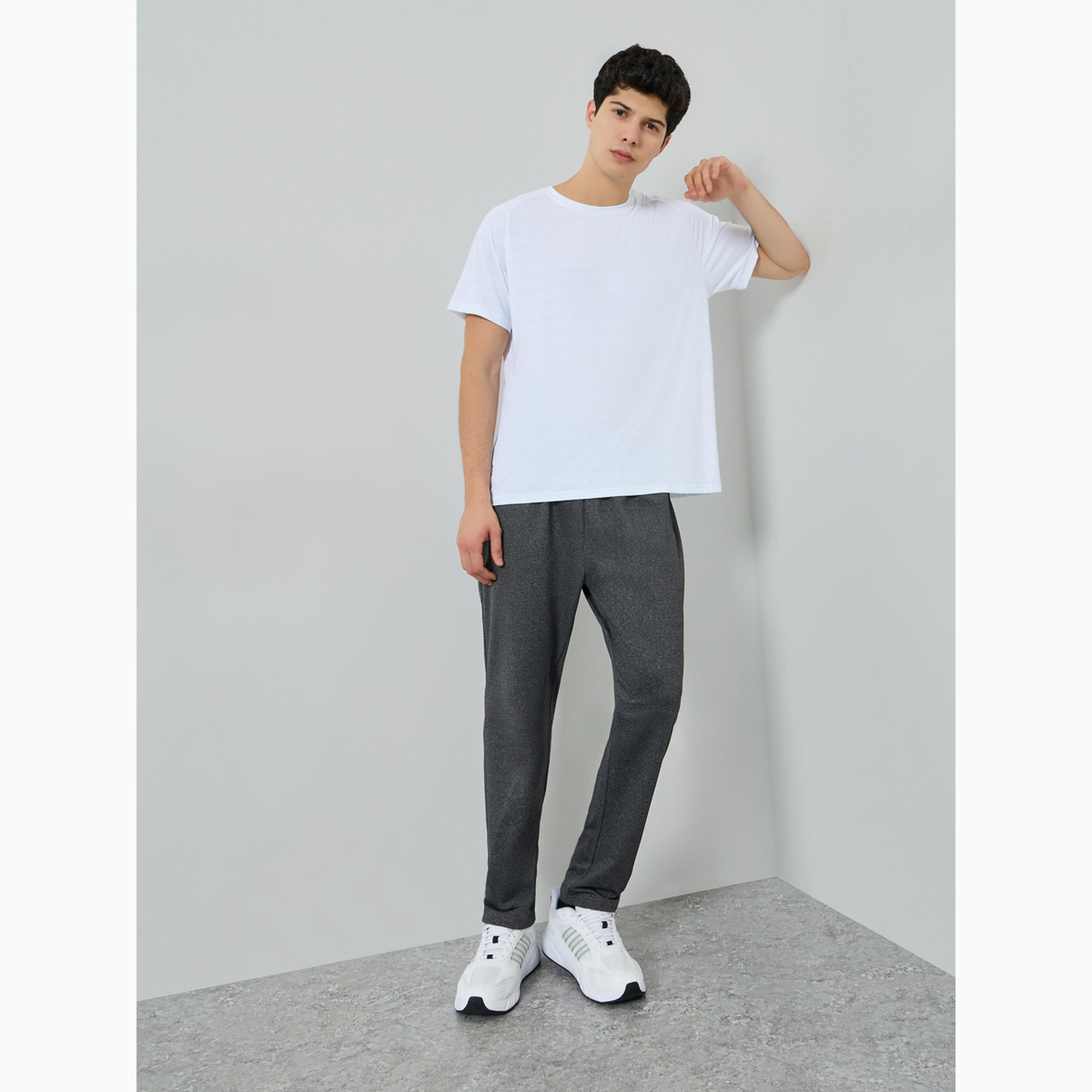 Styli Men Raglan Sleeves Performance T-Shirt-men-clothing-sportswearandactivewear-tshirtsandpolos-image-2