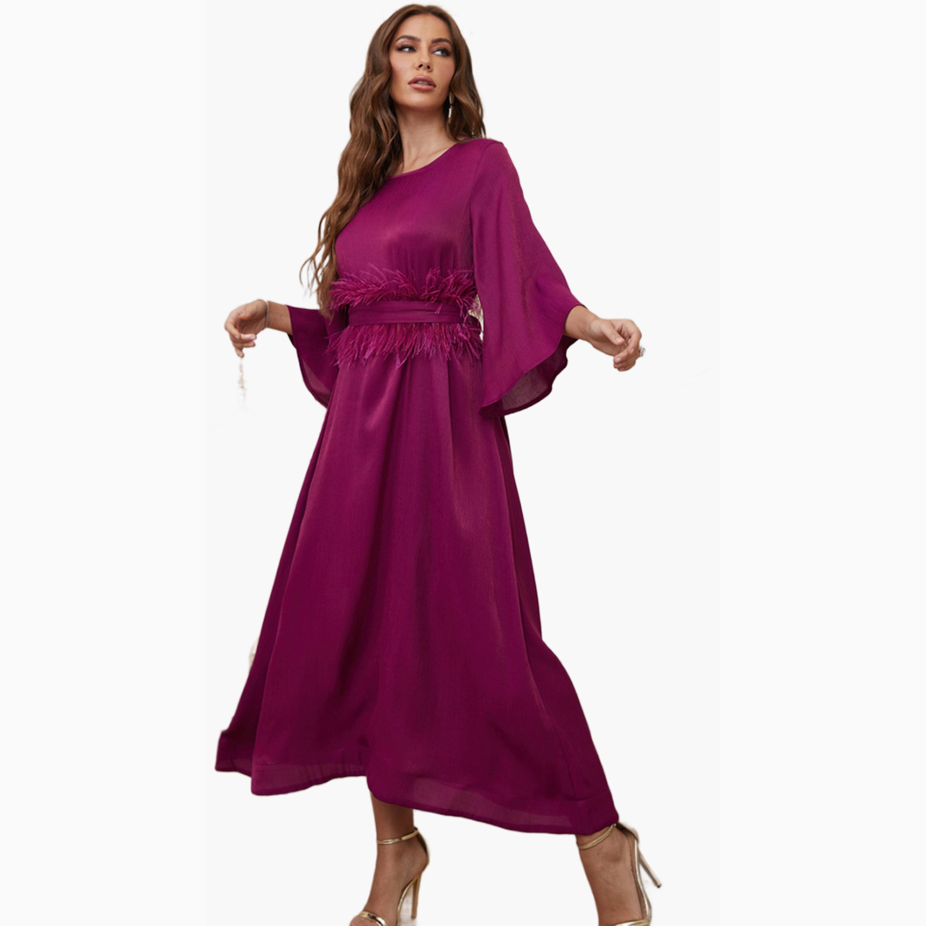 فستان طويل بحافة واسعة وأكمام جرس وتفاصيل ريش صناعي لون أرجواني-women-clothing-dresses-image-4