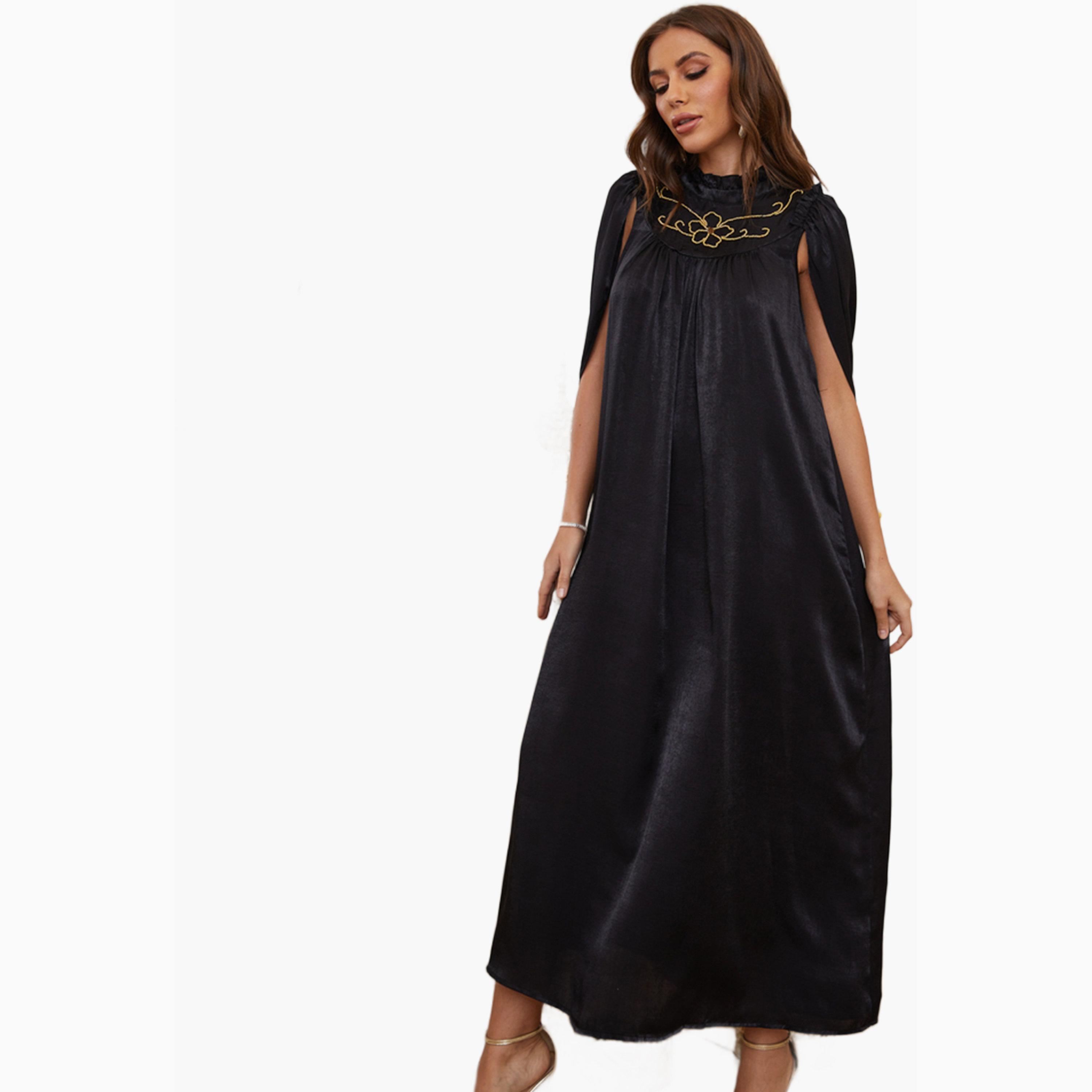 فستان طويل بحافة واسعة ومزينة بفتحة أكمام لون أسود-women-clothing-dresses-image-3