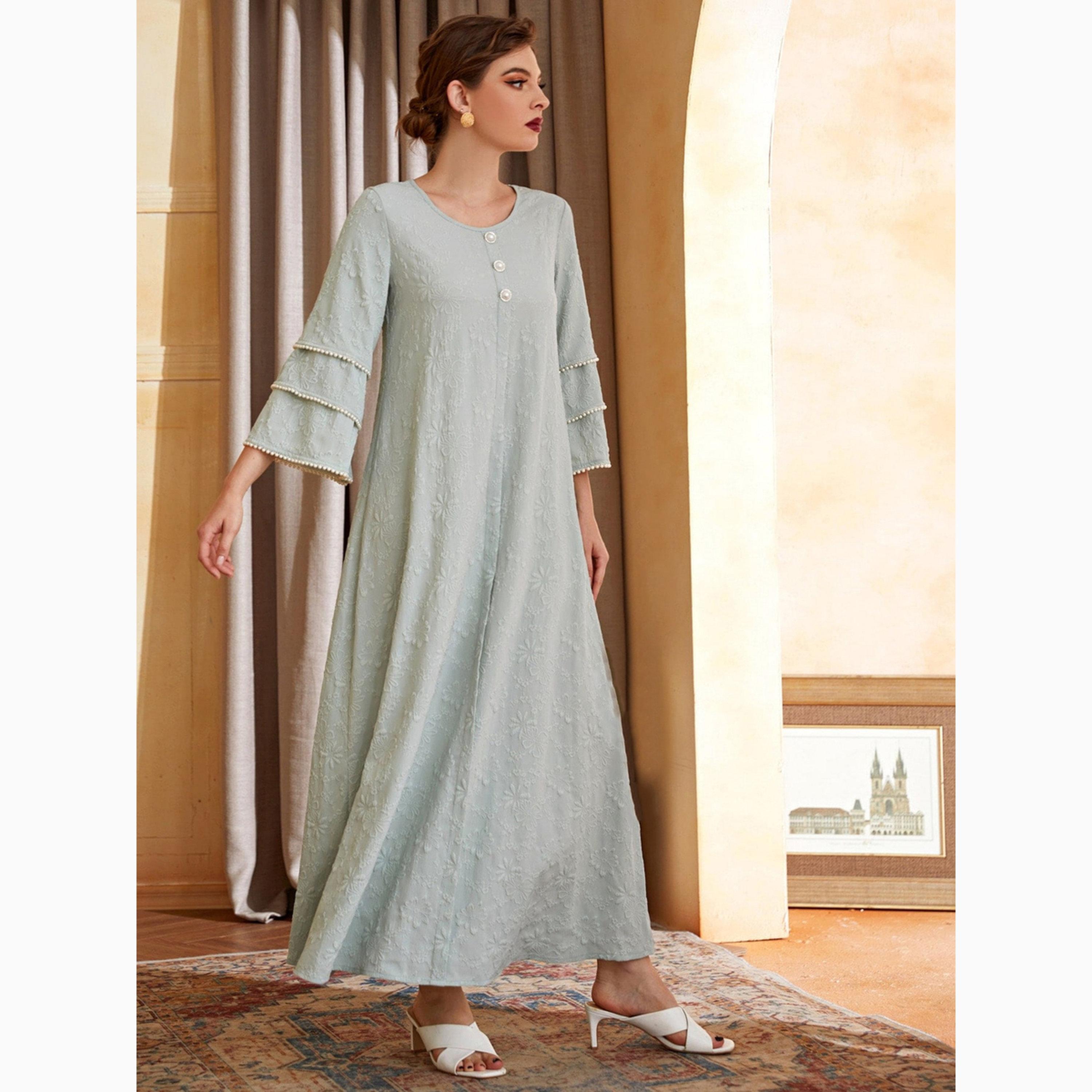 فستان طويل بحافة واسعة وأكمام بطبقات مزينة بلؤلؤ صناعي لون أخضر-women-clothing-dresses-image-4