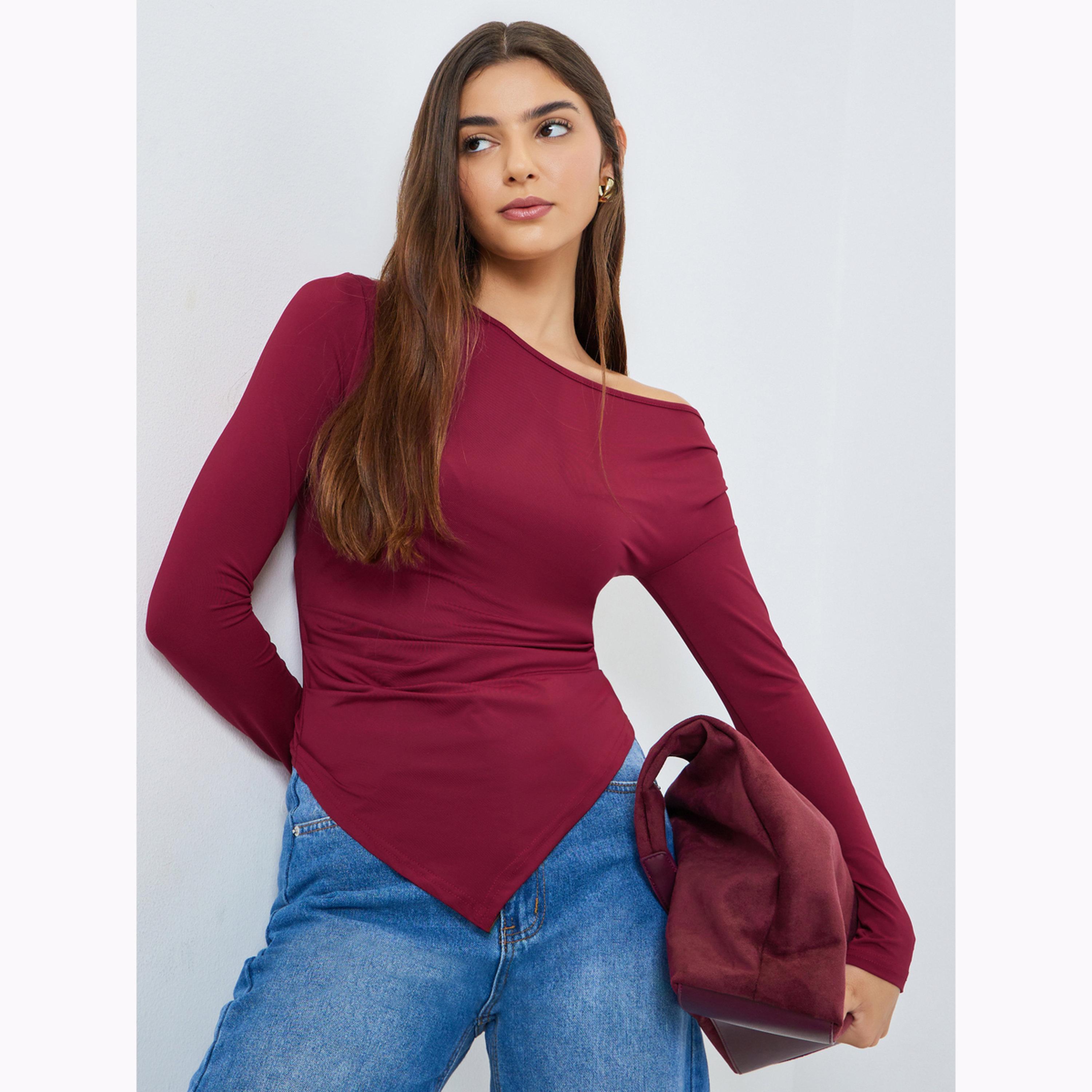 بلوزة بأكمام طويلة وكتف غير متماثل بلون برغندي-women-clothing-shirtsandblouses-blouses-image-1