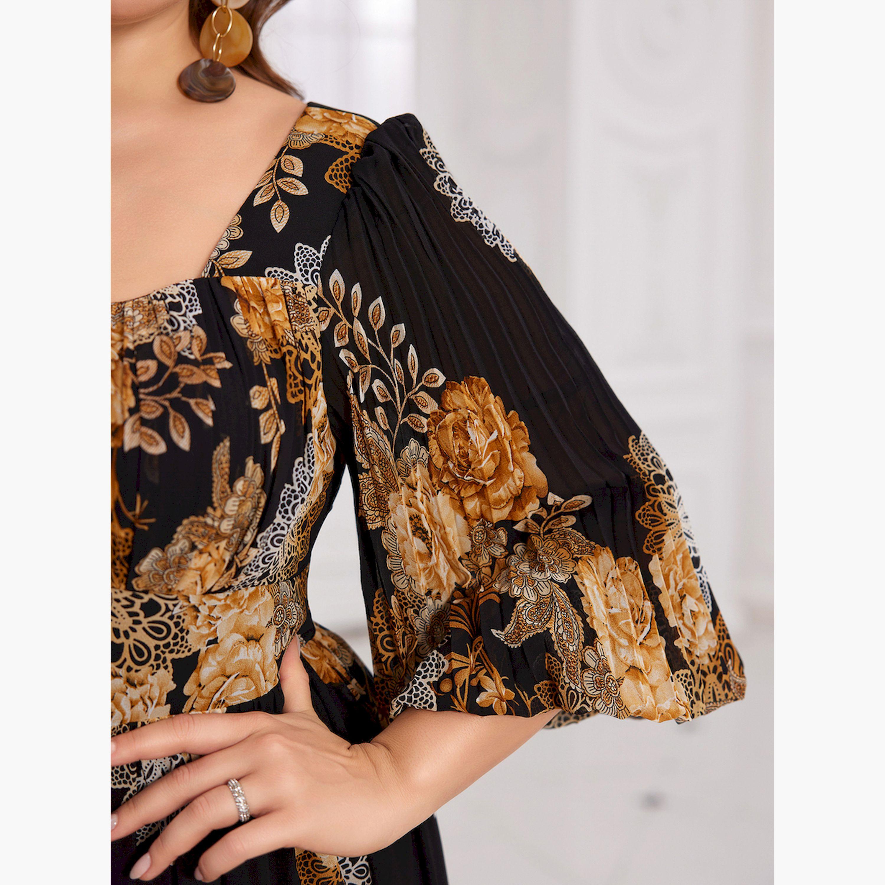 فستان طويل بحافة واسعة وطبعة أزهار بمقاس كبير-women-clothing-dresses-image-5