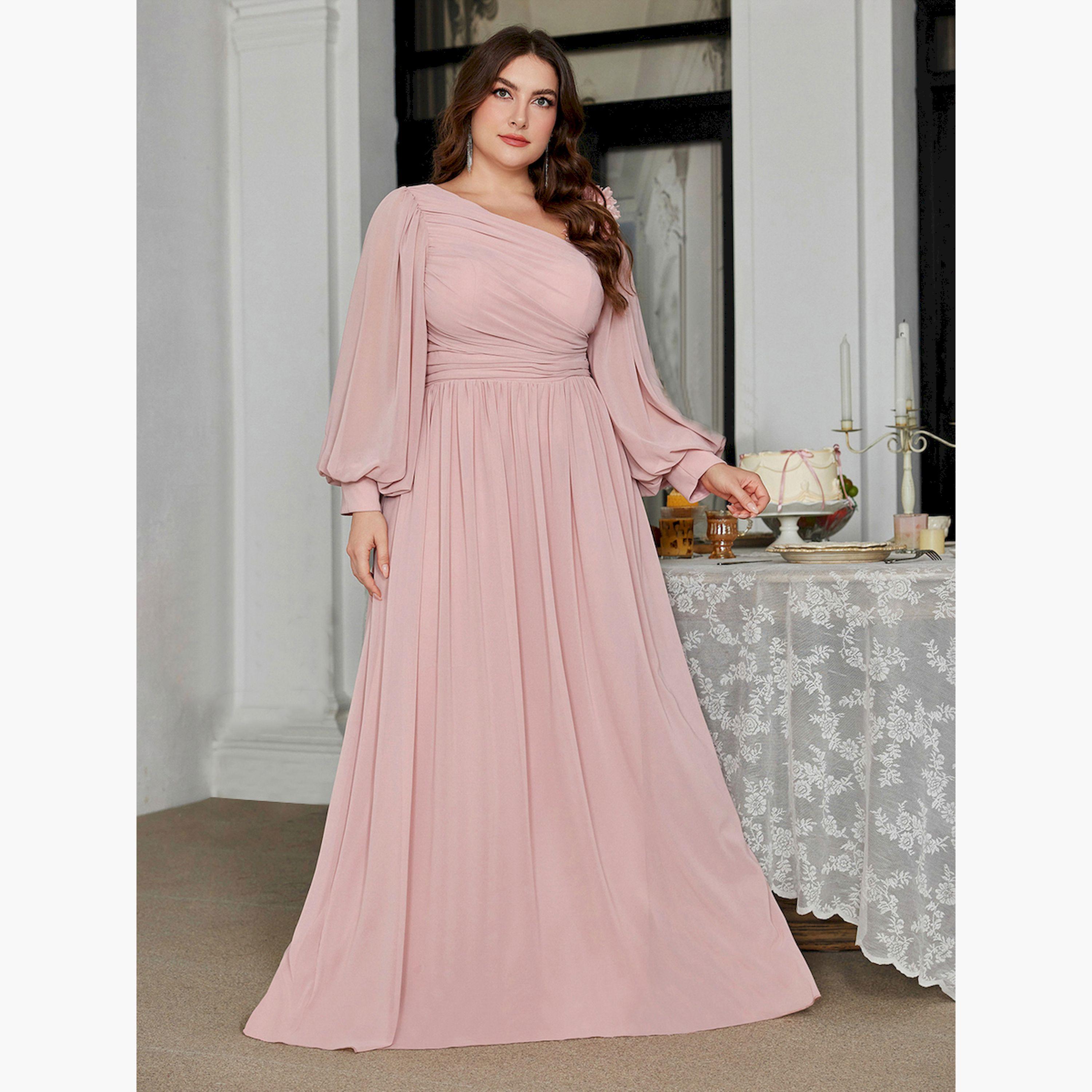 فستان طويل مزين بتفاصيل أزهار بمقاس كبير-women-clothing-dresses-image-5