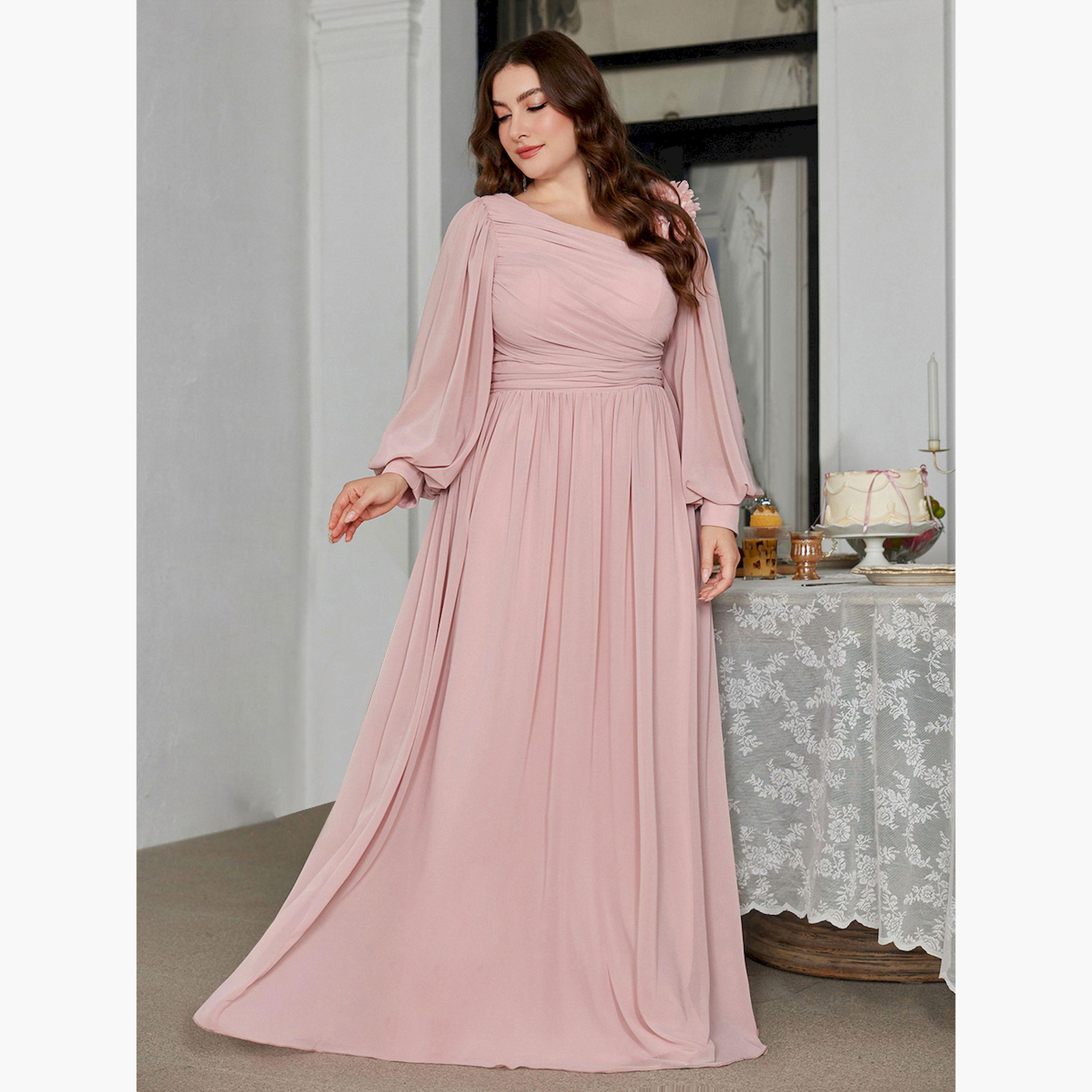 فستان طويل مزين بتفاصيل أزهار بمقاس كبير-women-clothing-dresses-image-6
