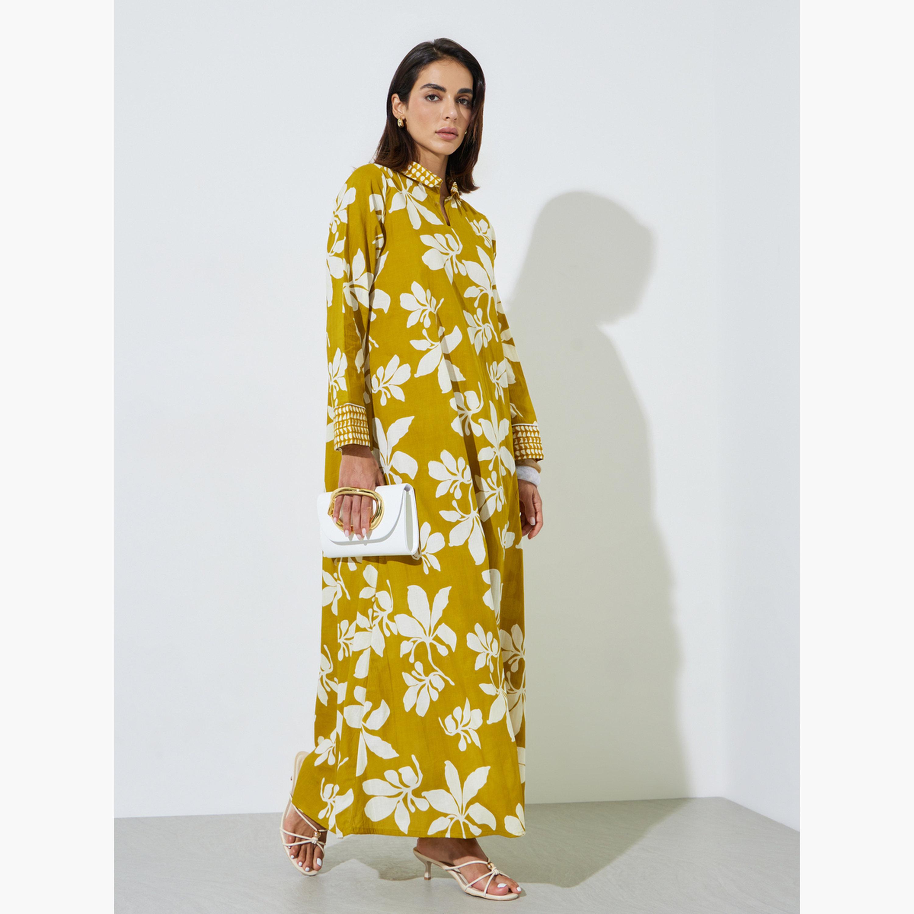 جلابية طويلة بياقة قميص ومطبعة بالزهور-women-arabicclothing-sets-image-3