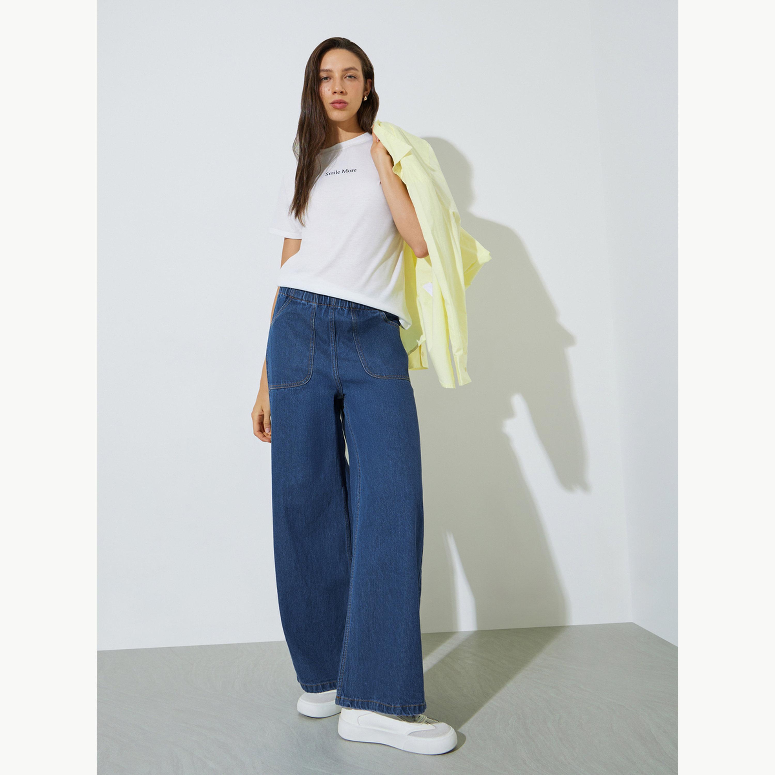 جينز بنمط جوغر بأرجل واسعة-women-clothing-bottoms-jeans-image-2