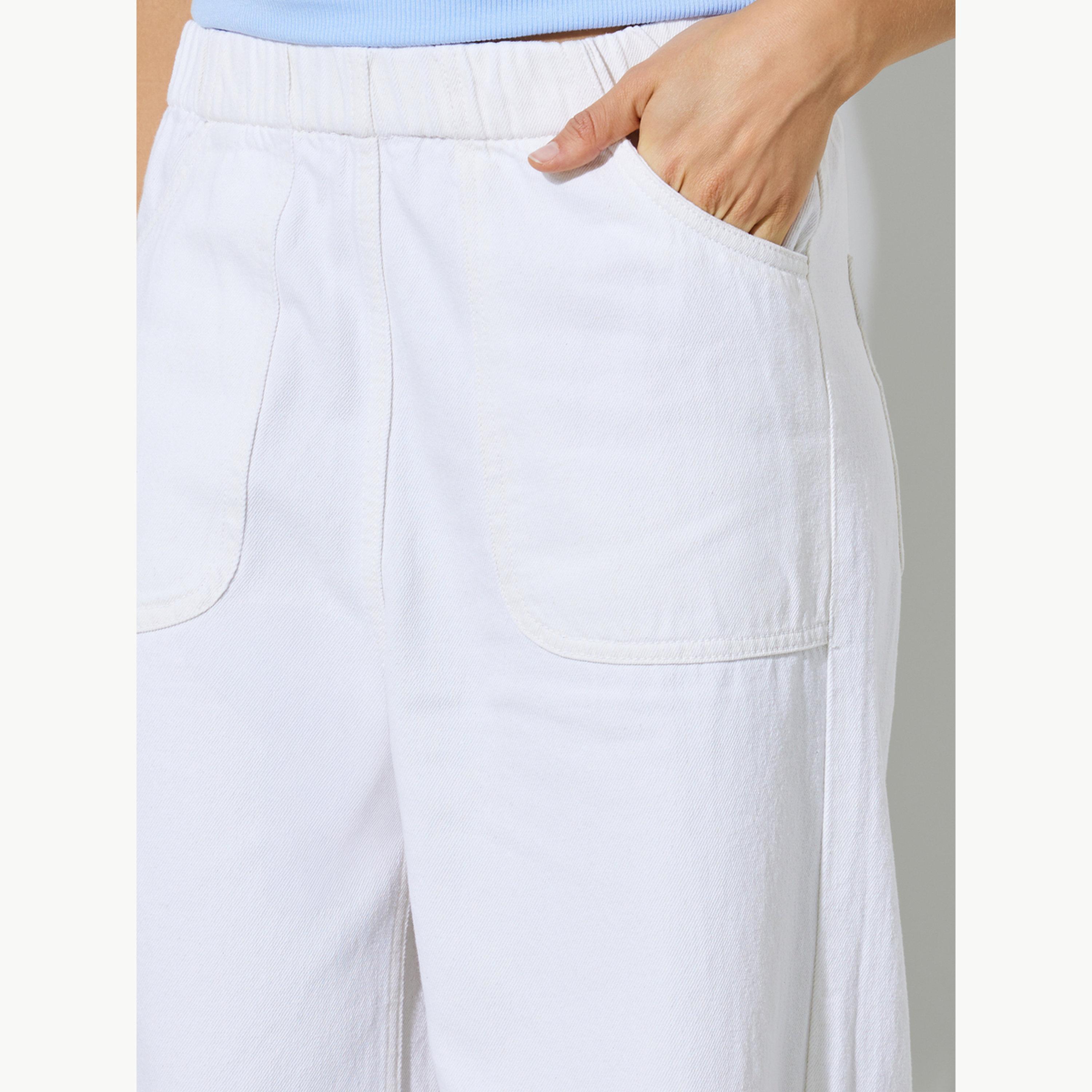 جينز بنمط جوغر بأرجل واسعة-women-clothing-bottoms-jeans-image-3
