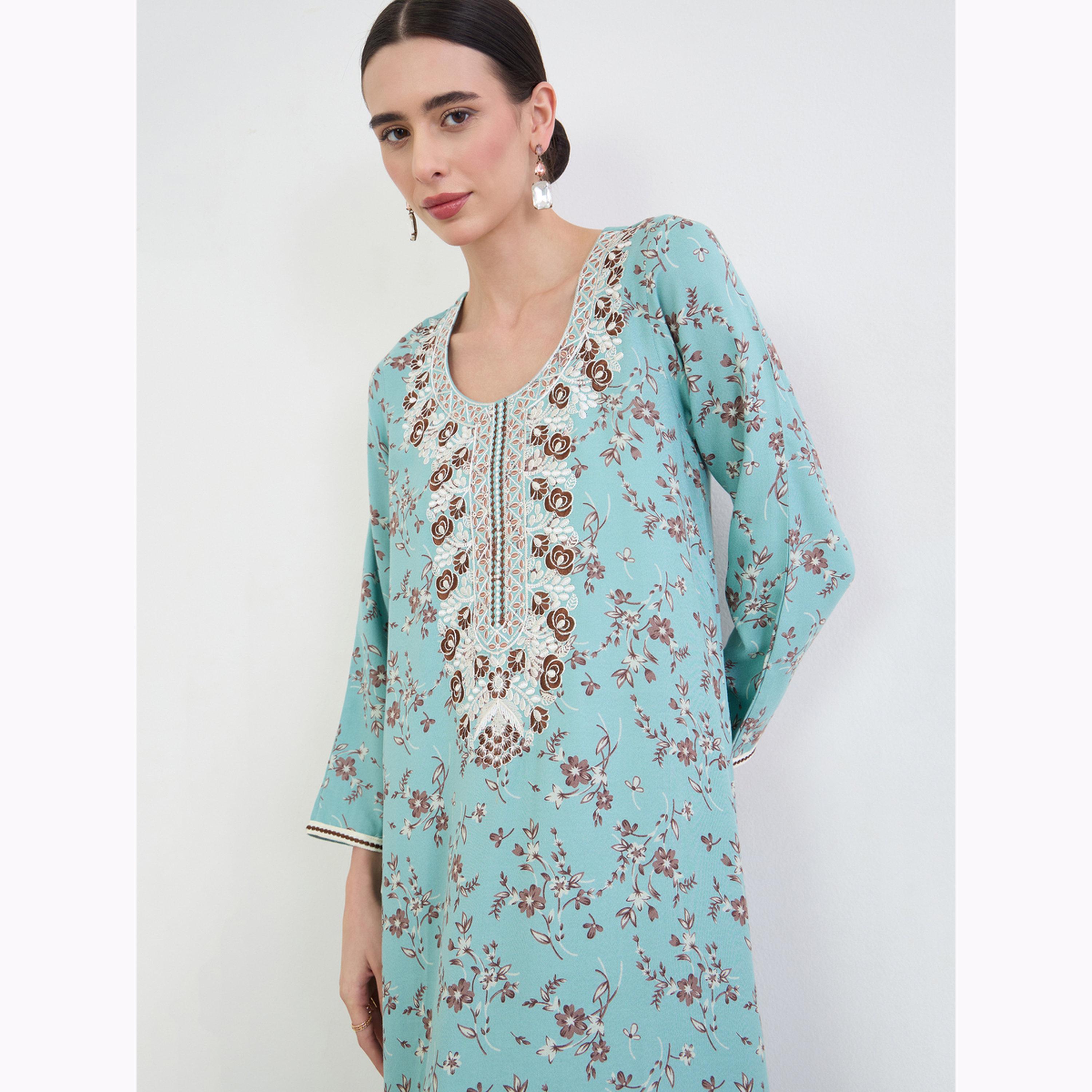 Amirah X Styli Blue Floral Print Embroidered Jalabiya-women-arabicclothing-jalabiyas-image-5