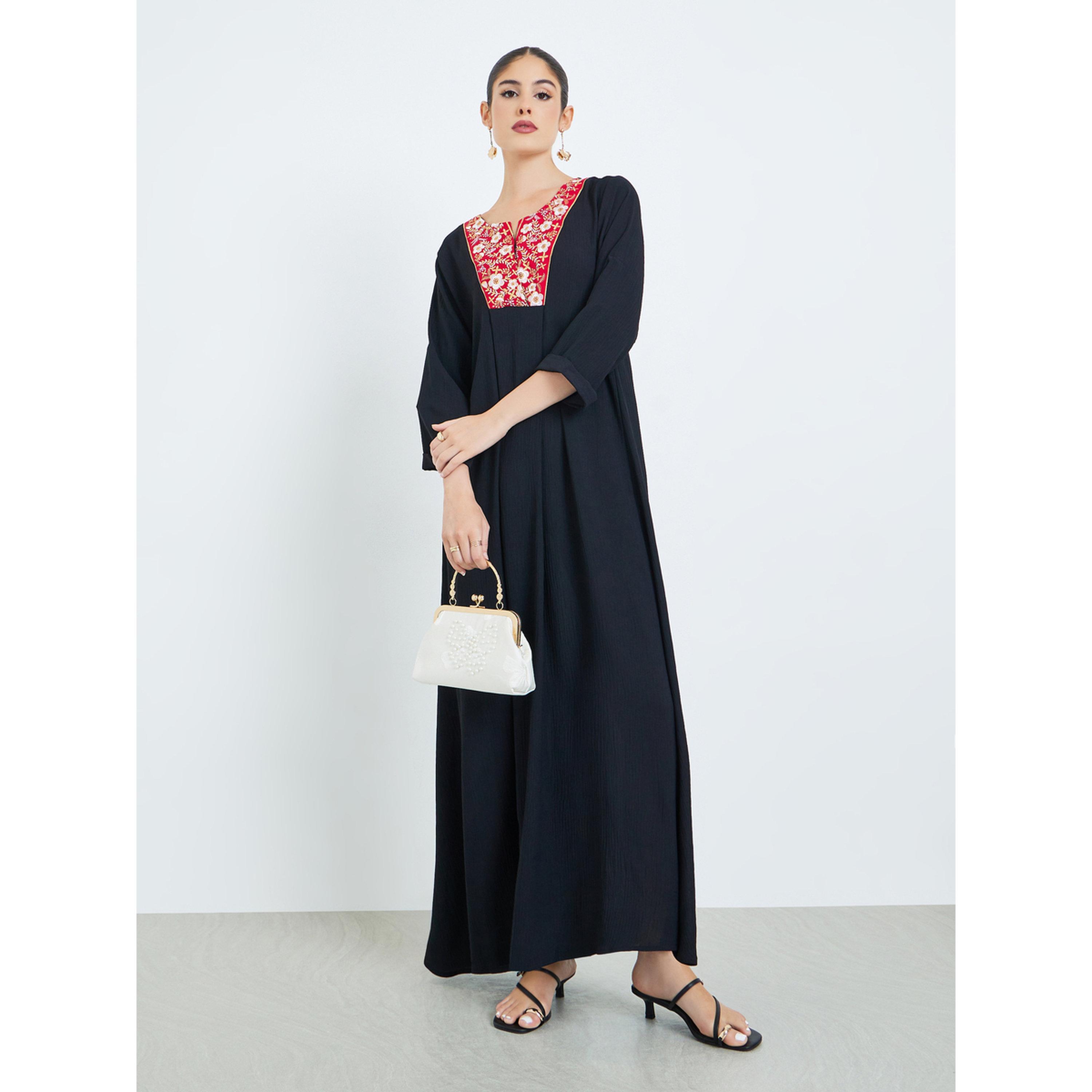 Styli Black Embroidered Panel Jalabiya-women-arabicclothing-jalabiyas-image-4