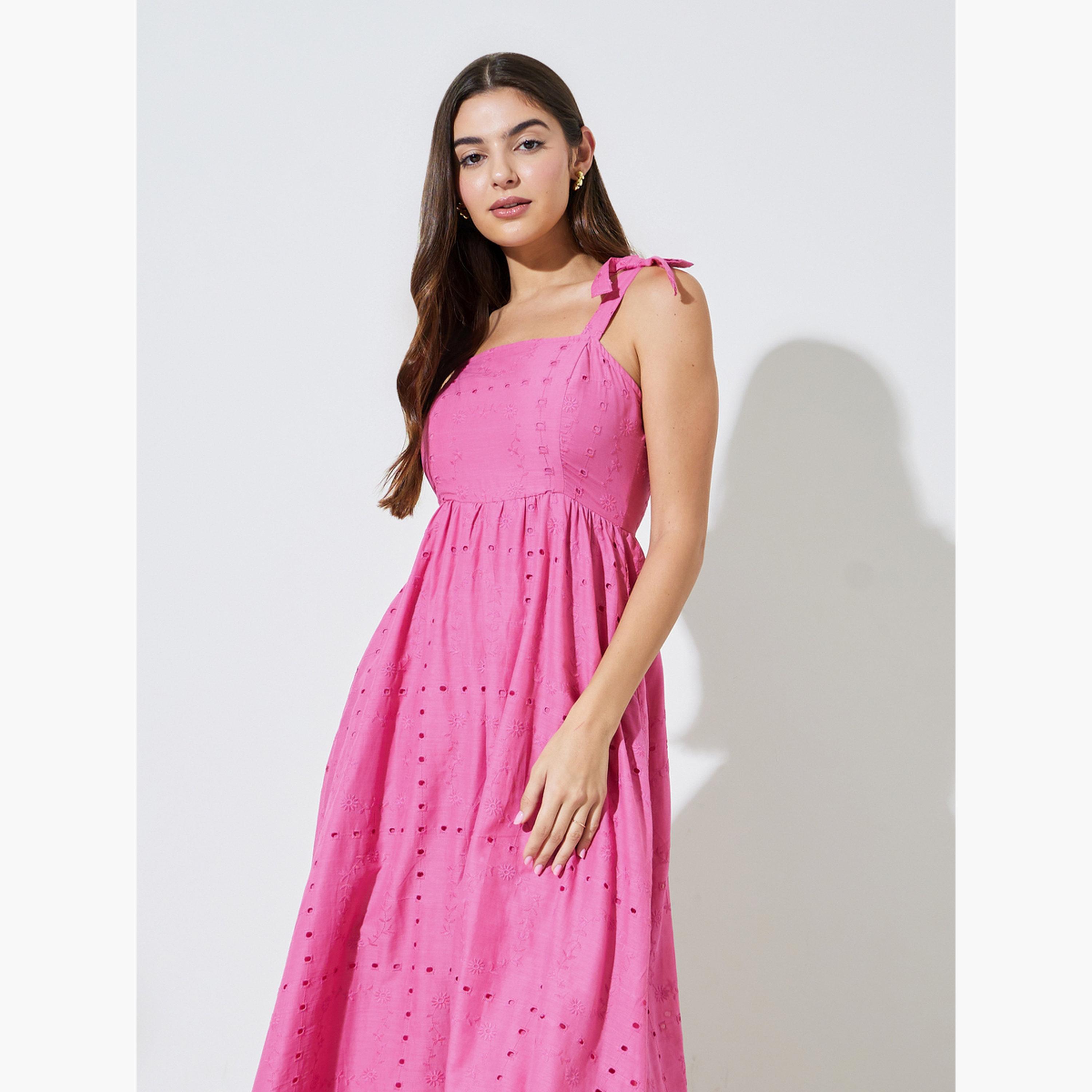 فستان طويل بحافة واسعة بتفاصيل شيفلي-women-clothing-dresses-image-2