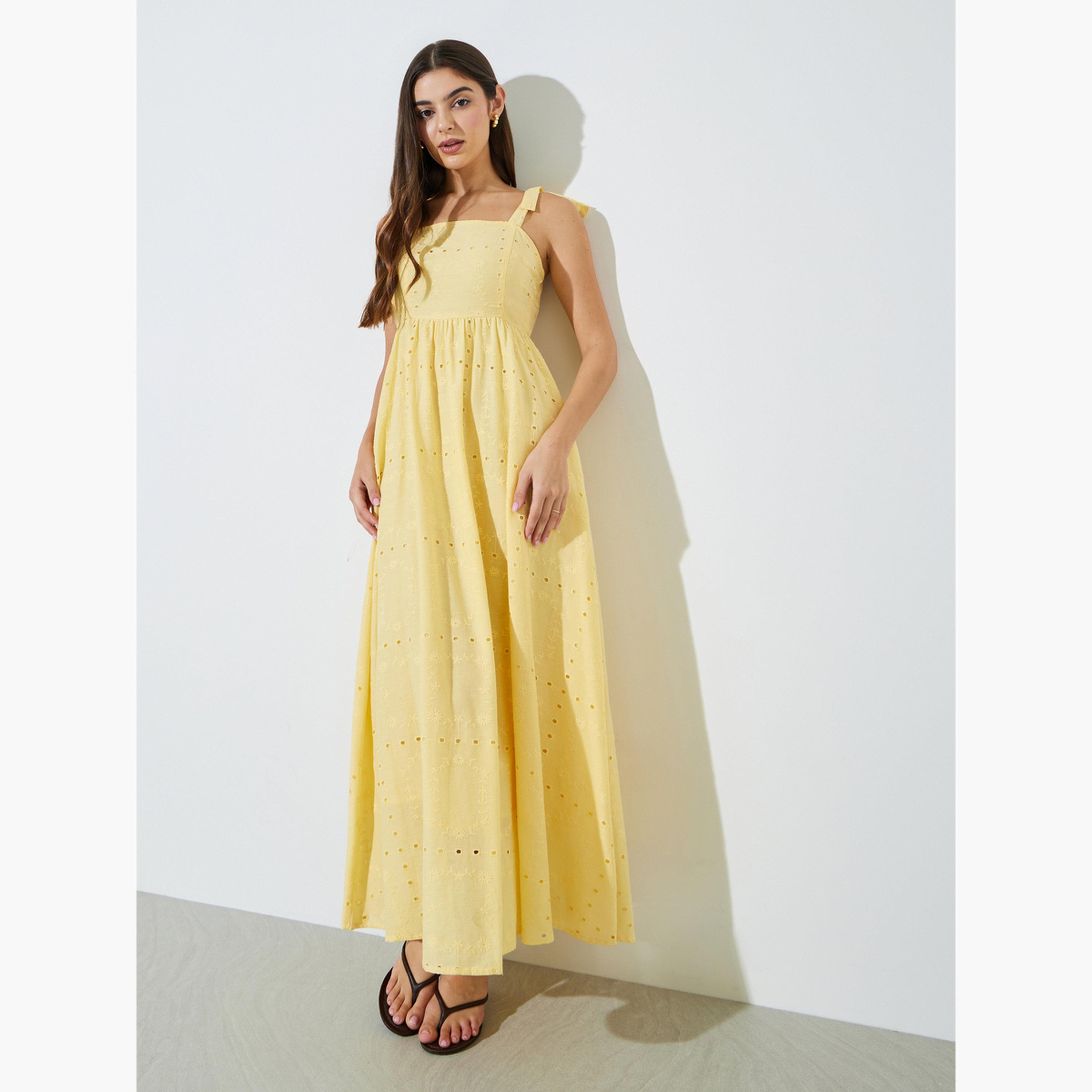 فستان طويل بحافة واسعة بتفاصيل شيفلي-women-clothing-dresses-image-2