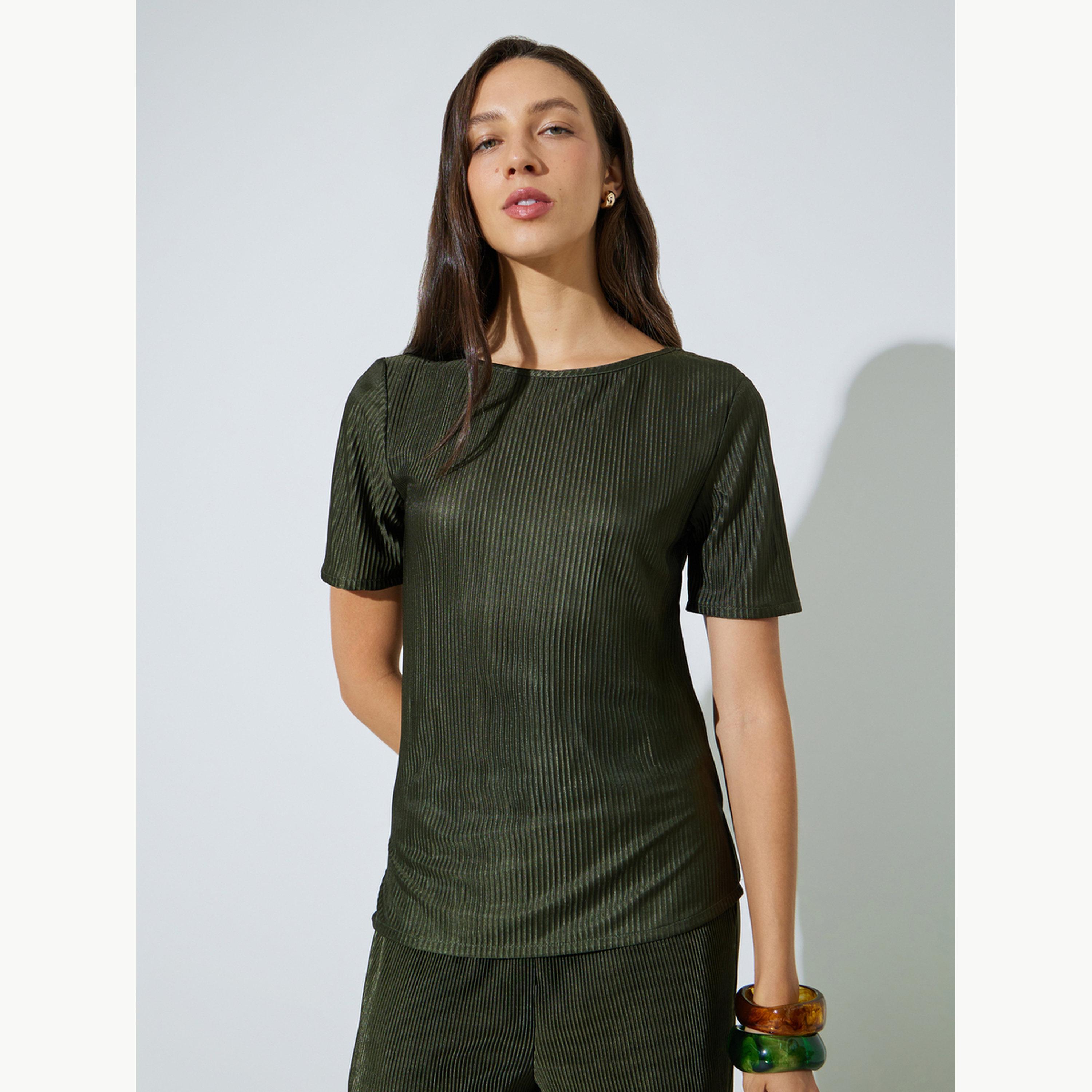 Styli Olive Short Sleeve Plisse Top-women-clothing-shirtsandblouses-blouses-image-1