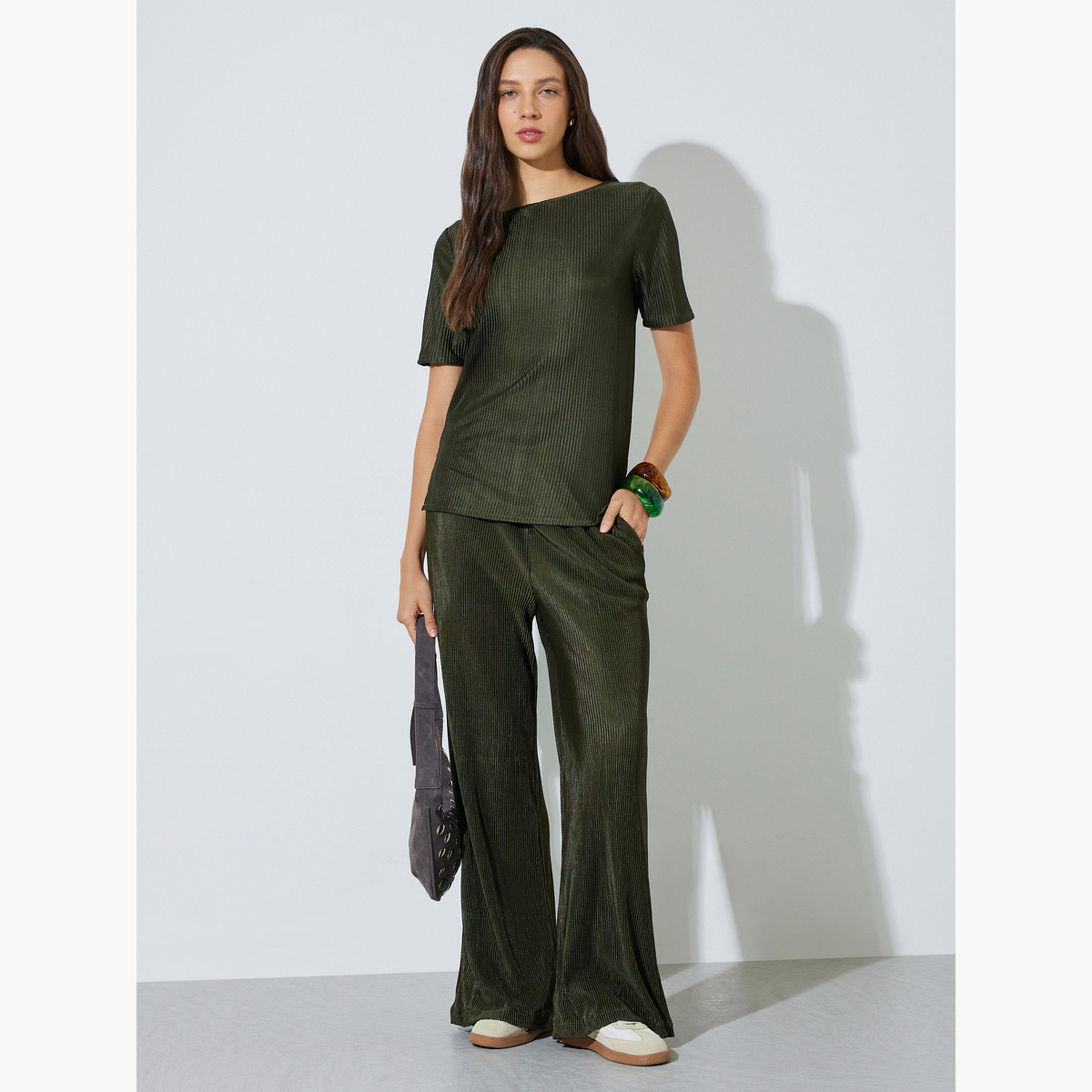 بلوزة بليسيه بأكمام قصيرة-women-clothing-shirtsandblouses-blouses-image-2
