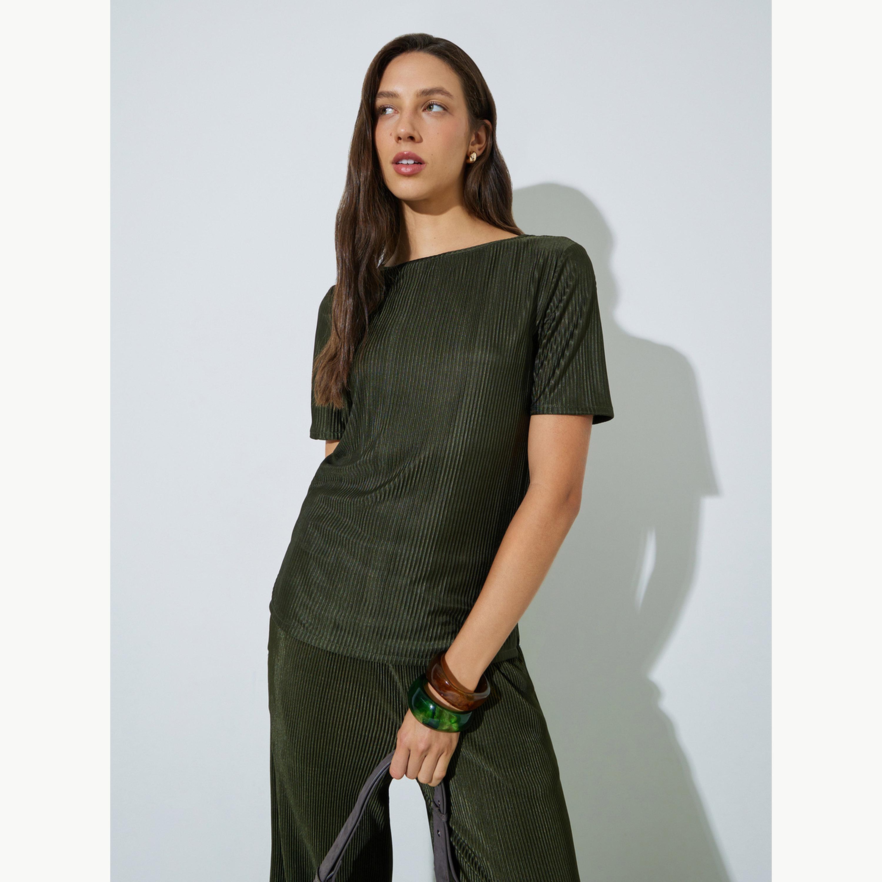 بلوزة بليسيه بأكمام قصيرة-women-clothing-shirtsandblouses-blouses-image-3