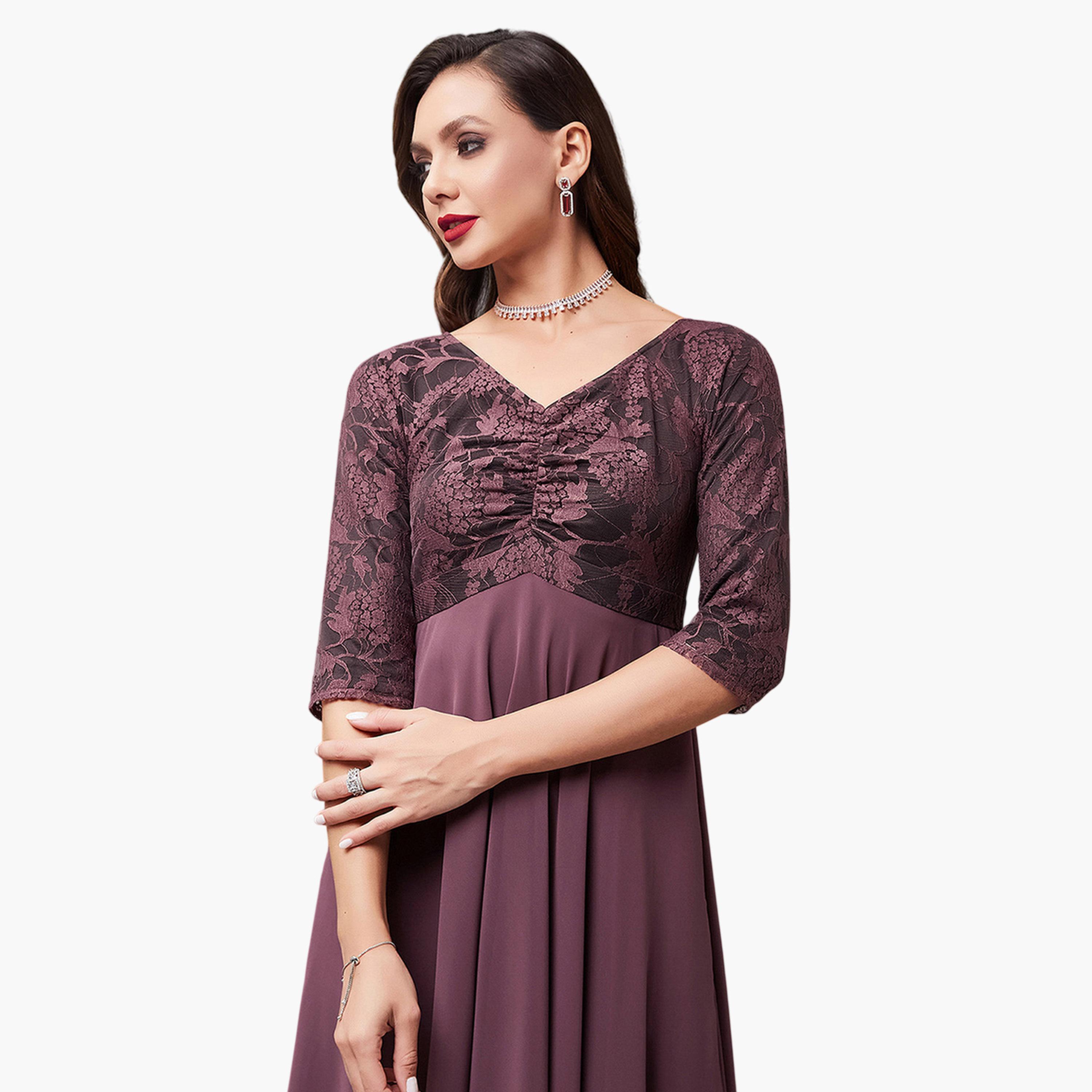 فستان طويل بأكمام 3/4 وتفاصيل دانتيل-women-clothing-dresses-image-4